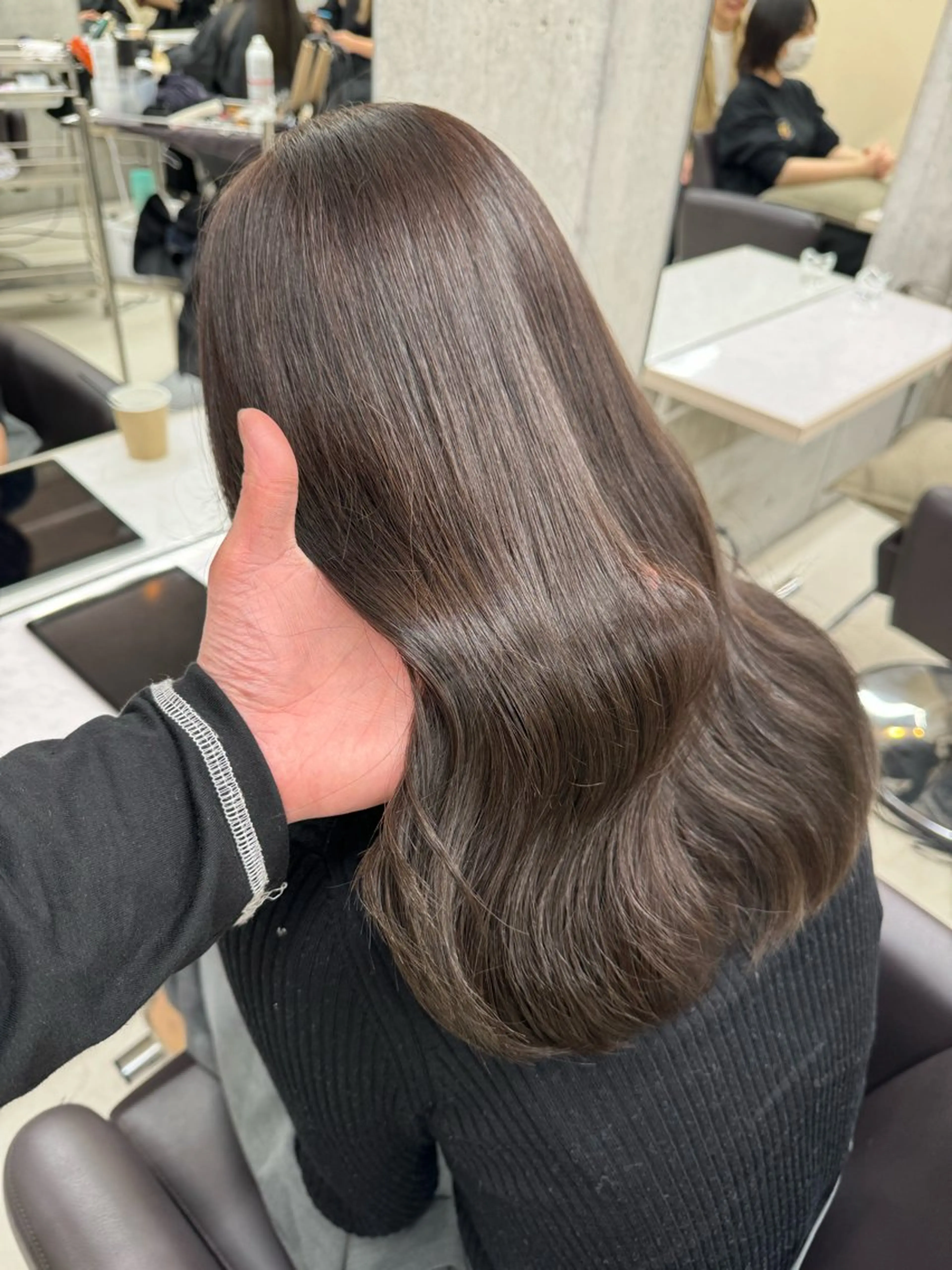 セミロング うる艶ヘア♡韓国好き 透明感　shotaのヘアスタイル