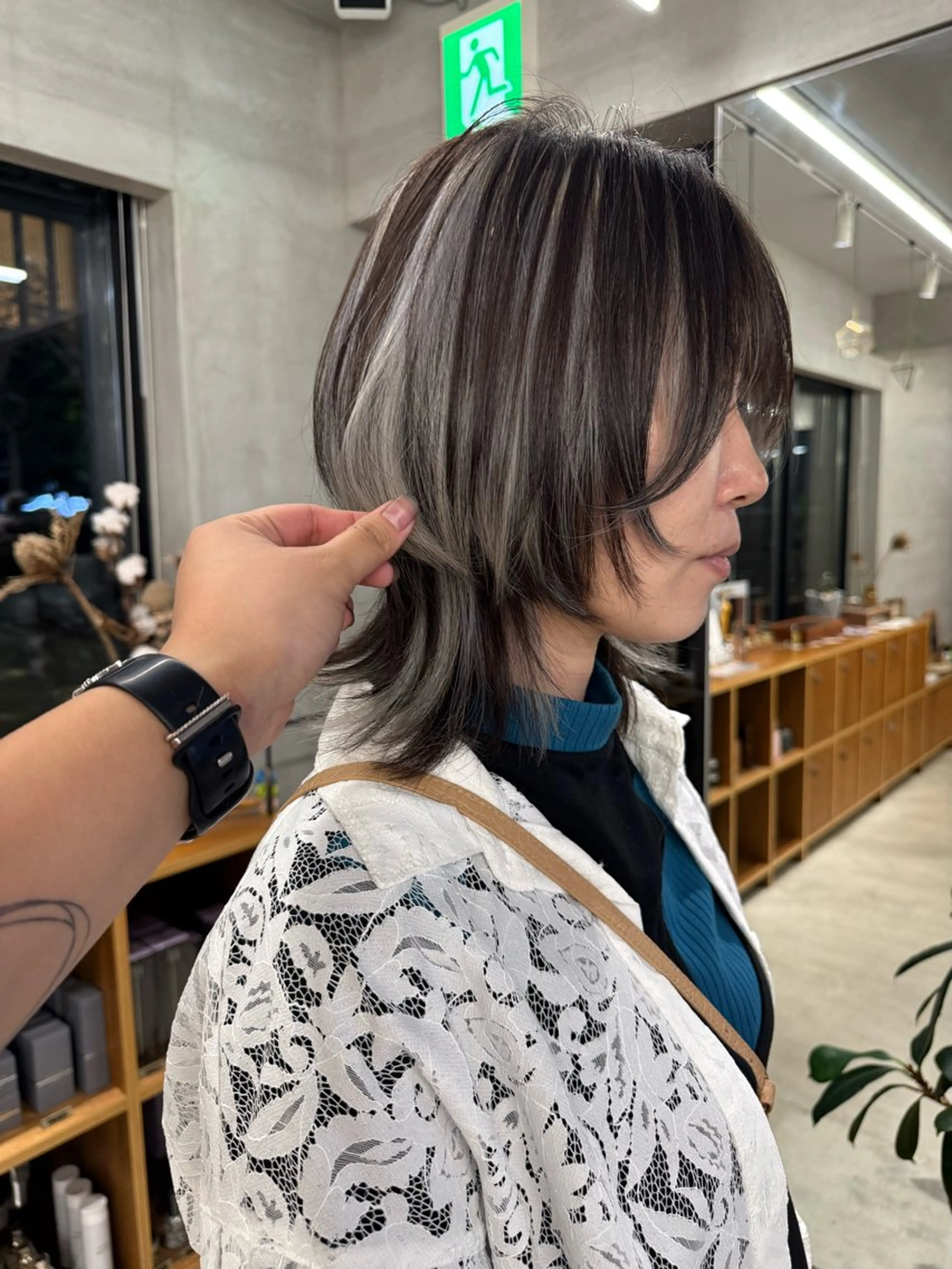 ミディアム カラー カット ヘアカラー ｻｶﾓﾄ ﾅｵﾐのヘアスタイル
