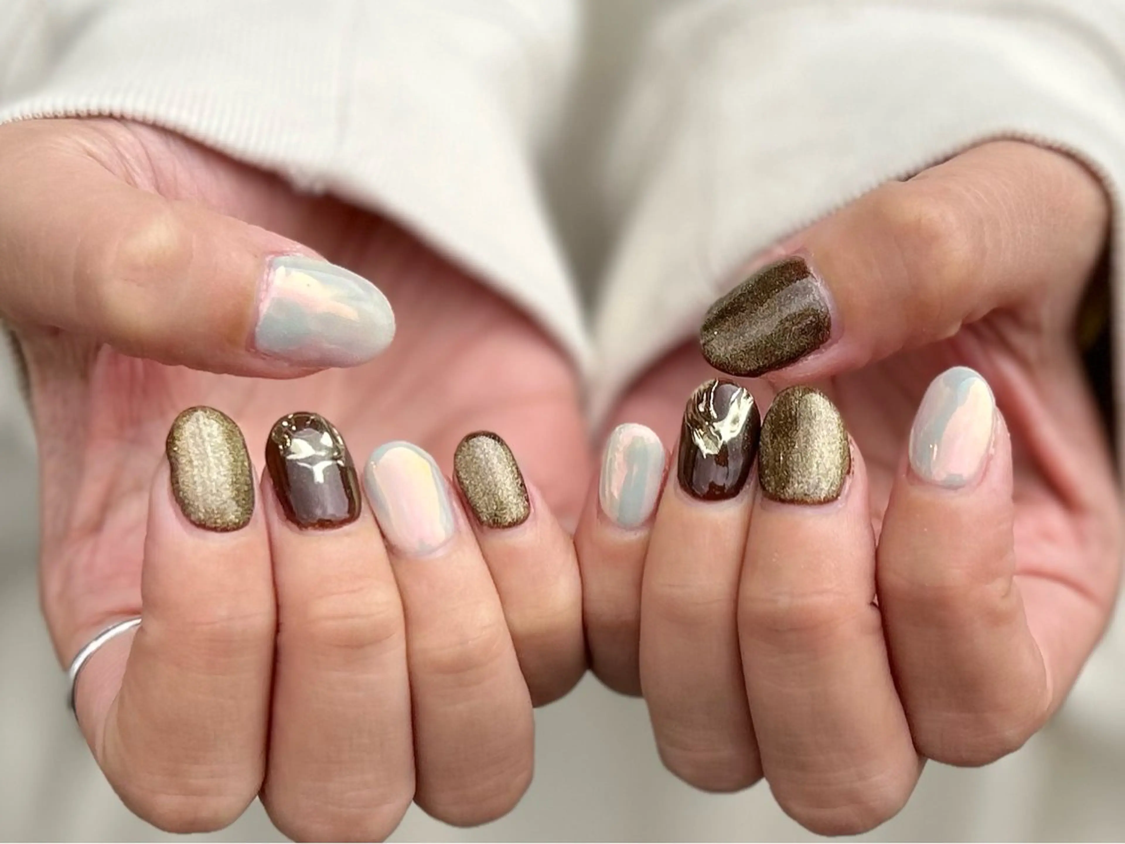 ネイル 前田 萌のネイルデザイン