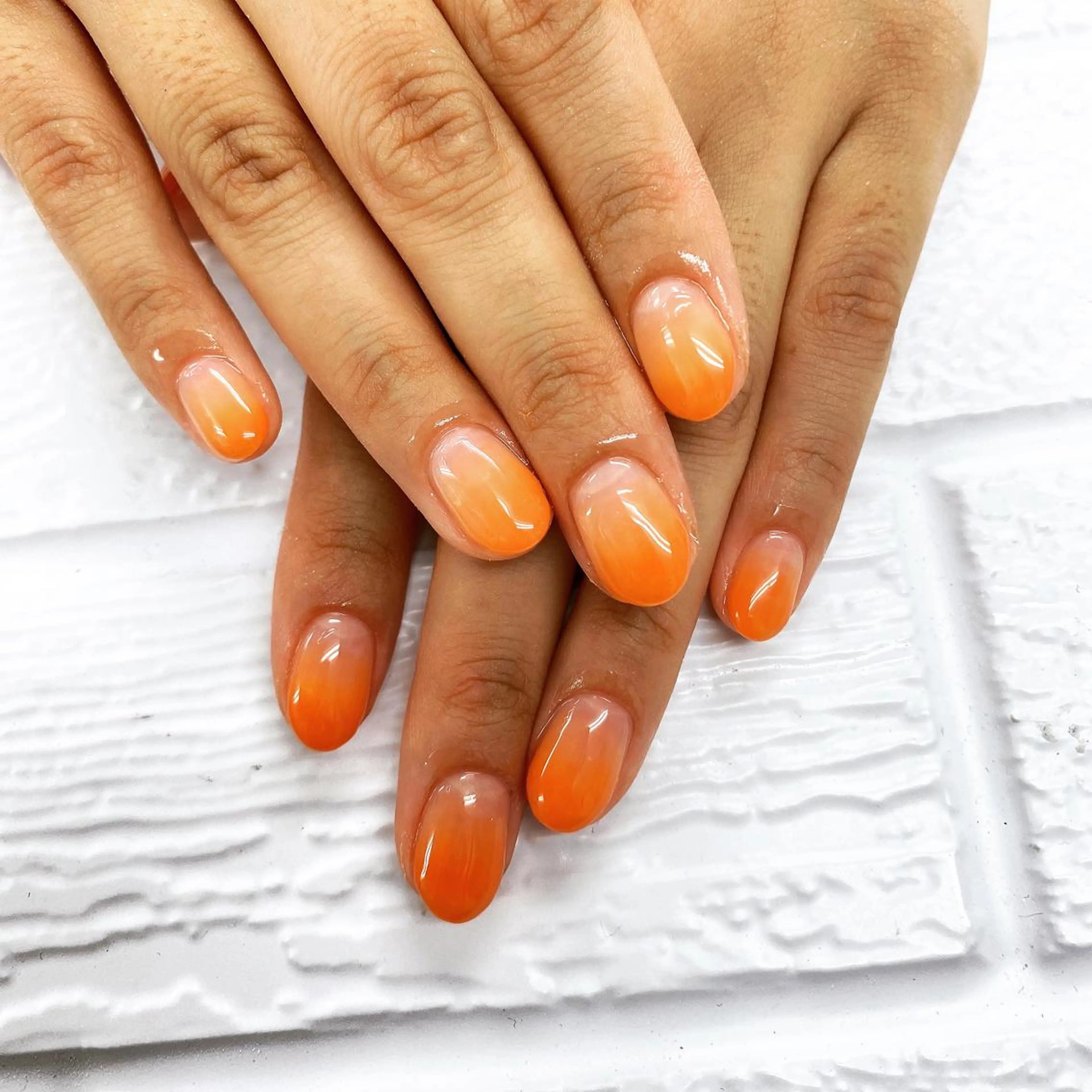 ネイル オレンジ ハンドネイル N._._. clawのネイルデザイン