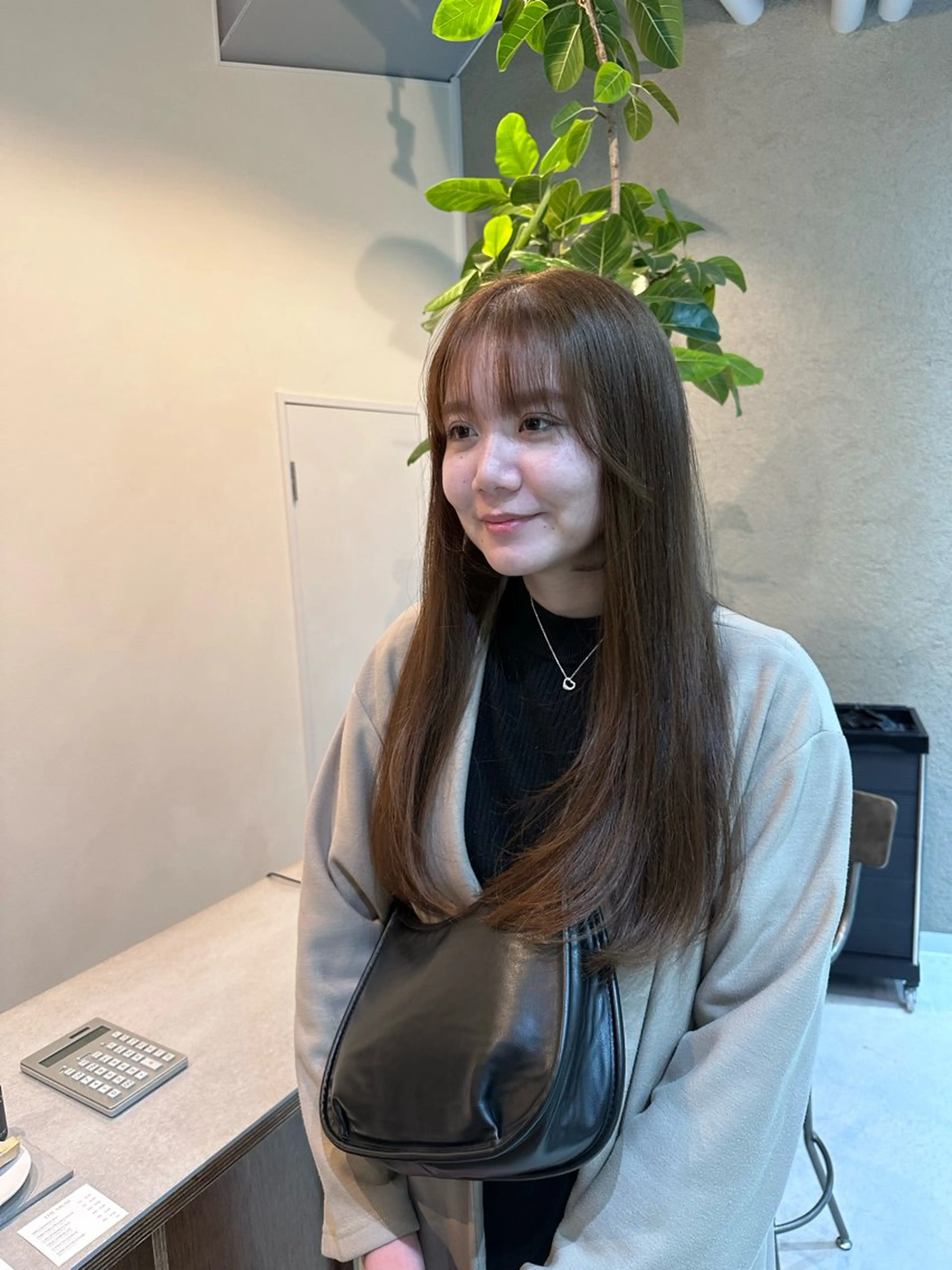 ロング カラー Shiro RENのヘアスタイル