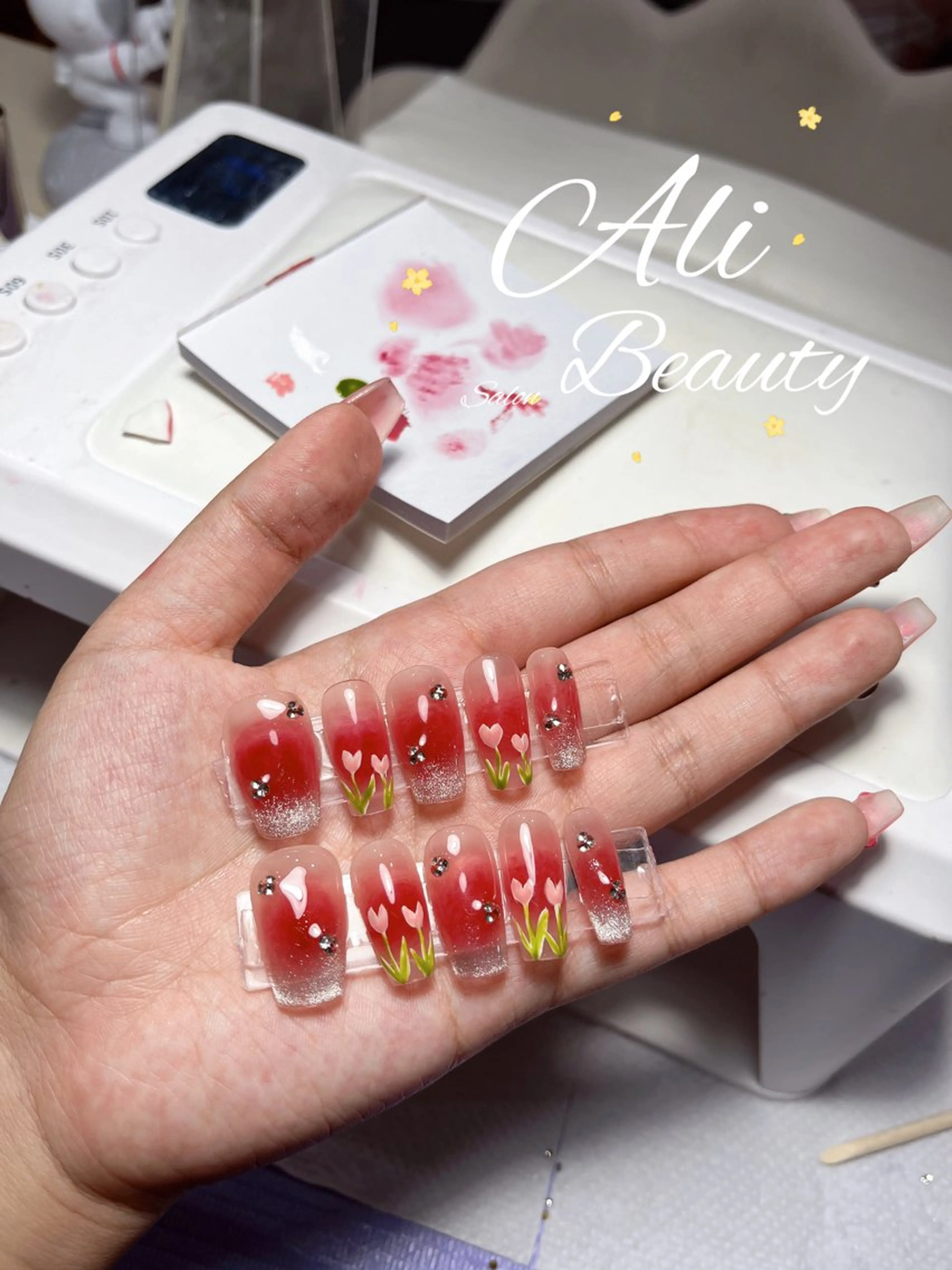 ネイル Ali 新小岩 ネイル専門のネイルデザイン