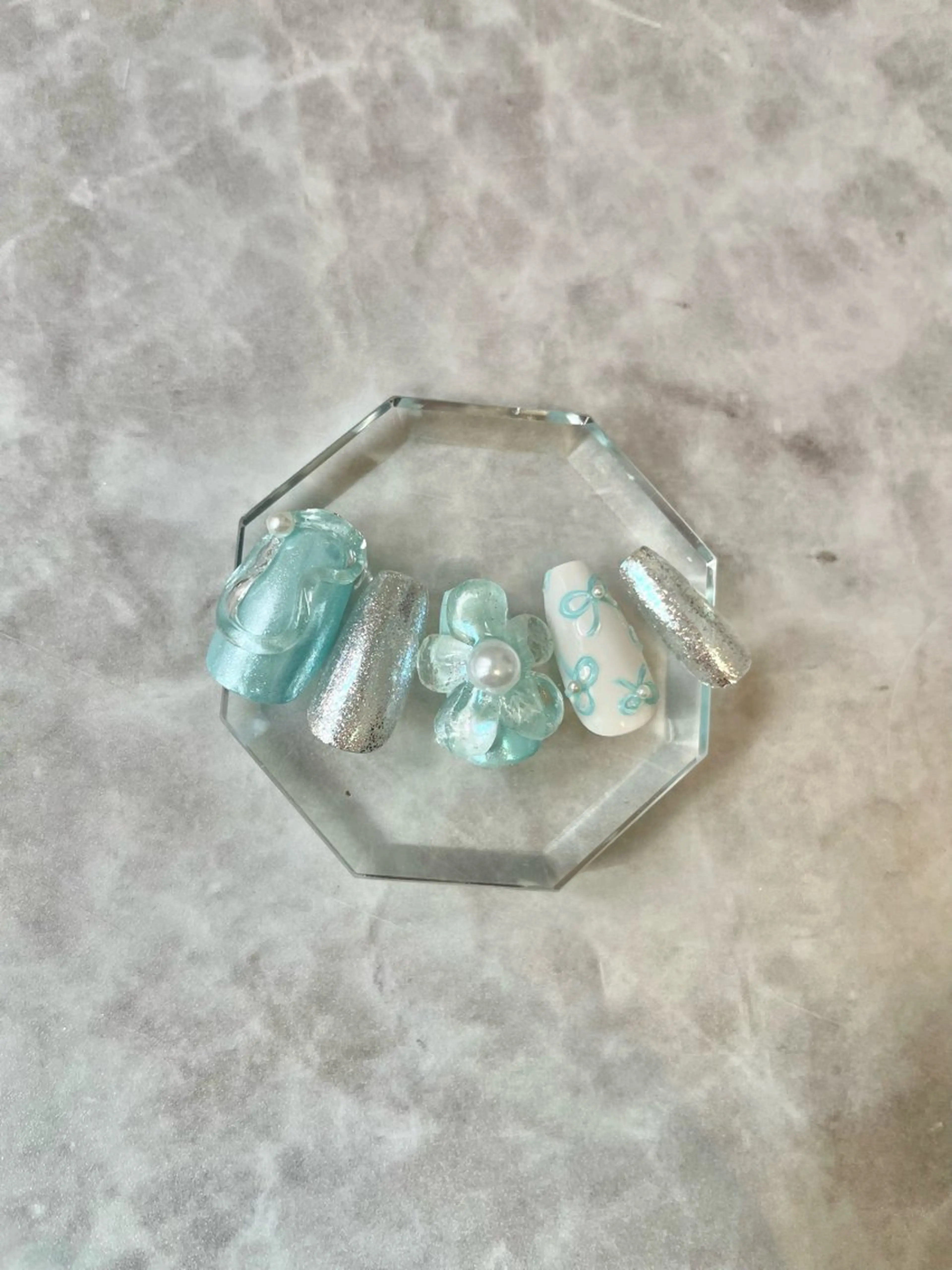 ネイル ハンドネイル 吉永 佑香のネイルデザイン