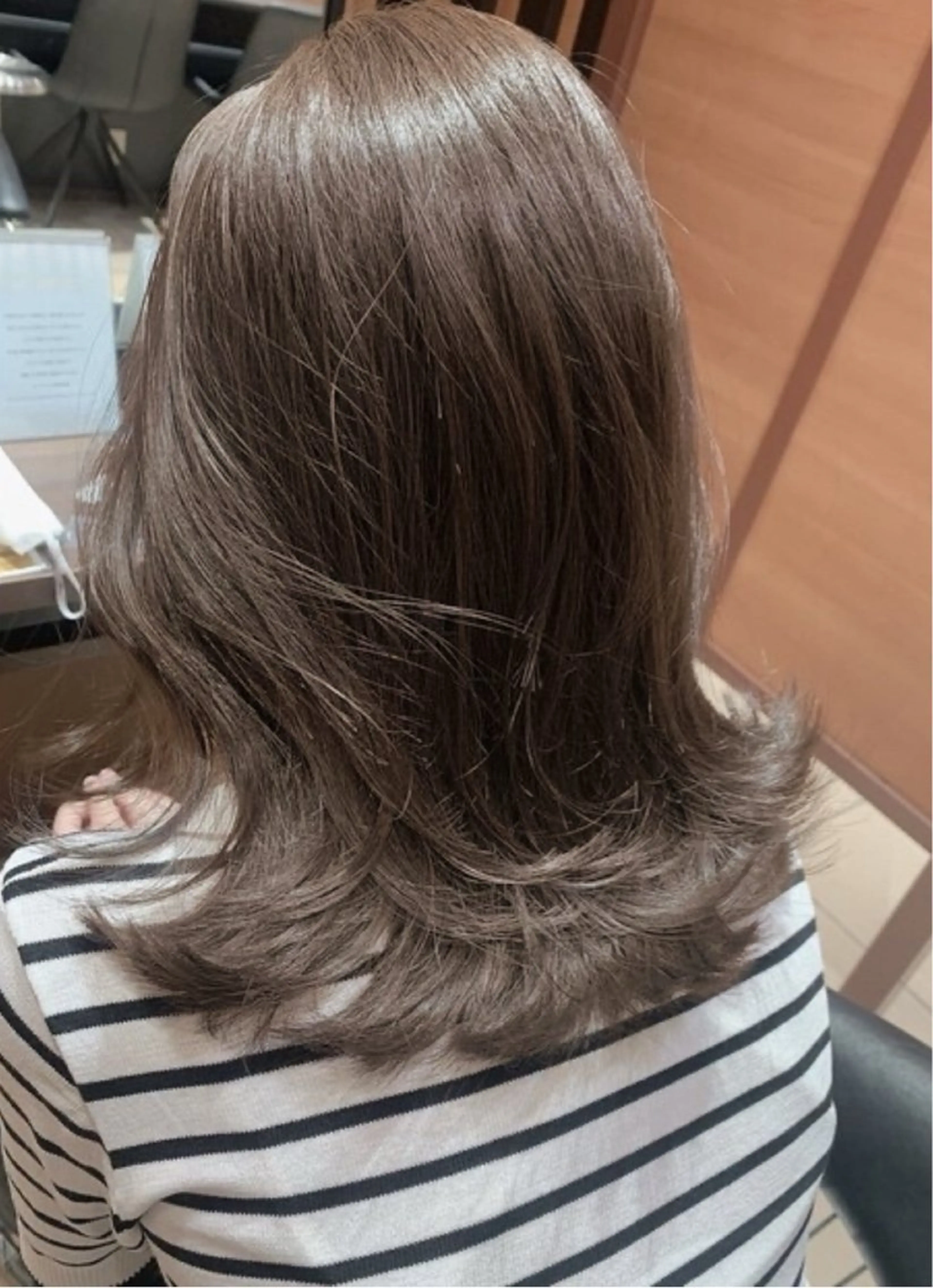 ミディアム カラー ヘアカラー トリートメント 🫧森 未来🫧のマツエク・マツパデザイン