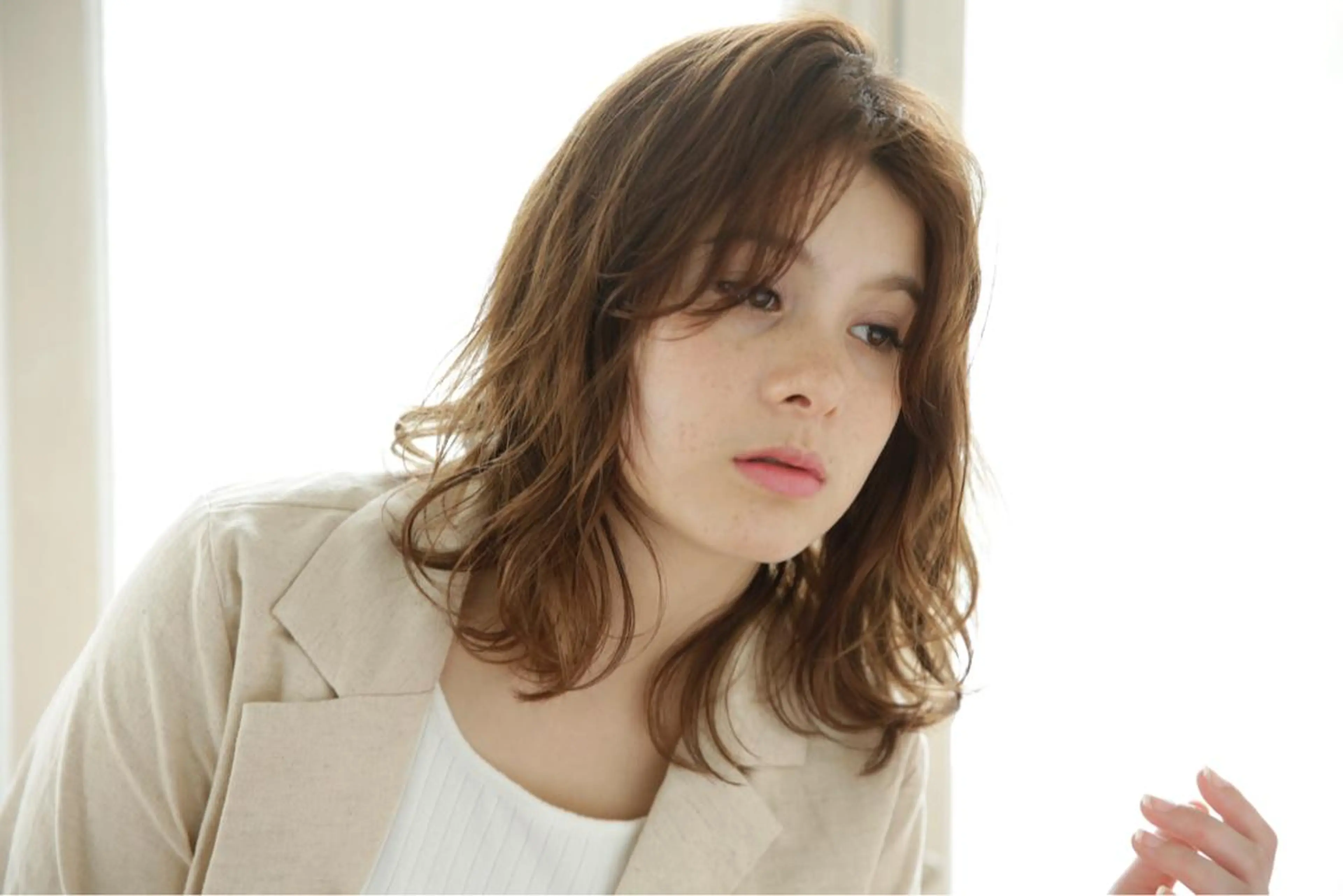 ミディアム 庄司 美佑樹のヘアスタイル