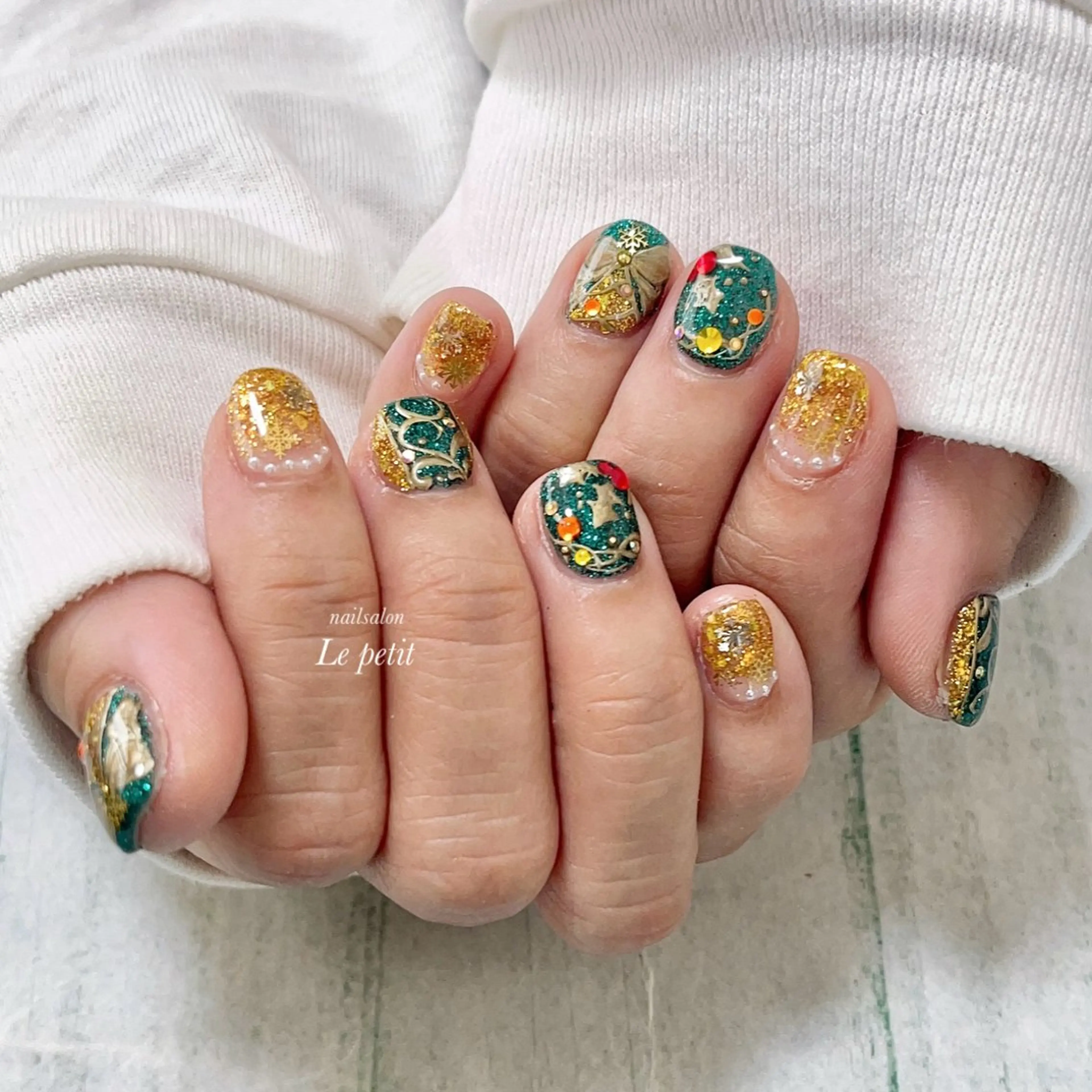 ネイル 石野 広佳のネイルデザイン