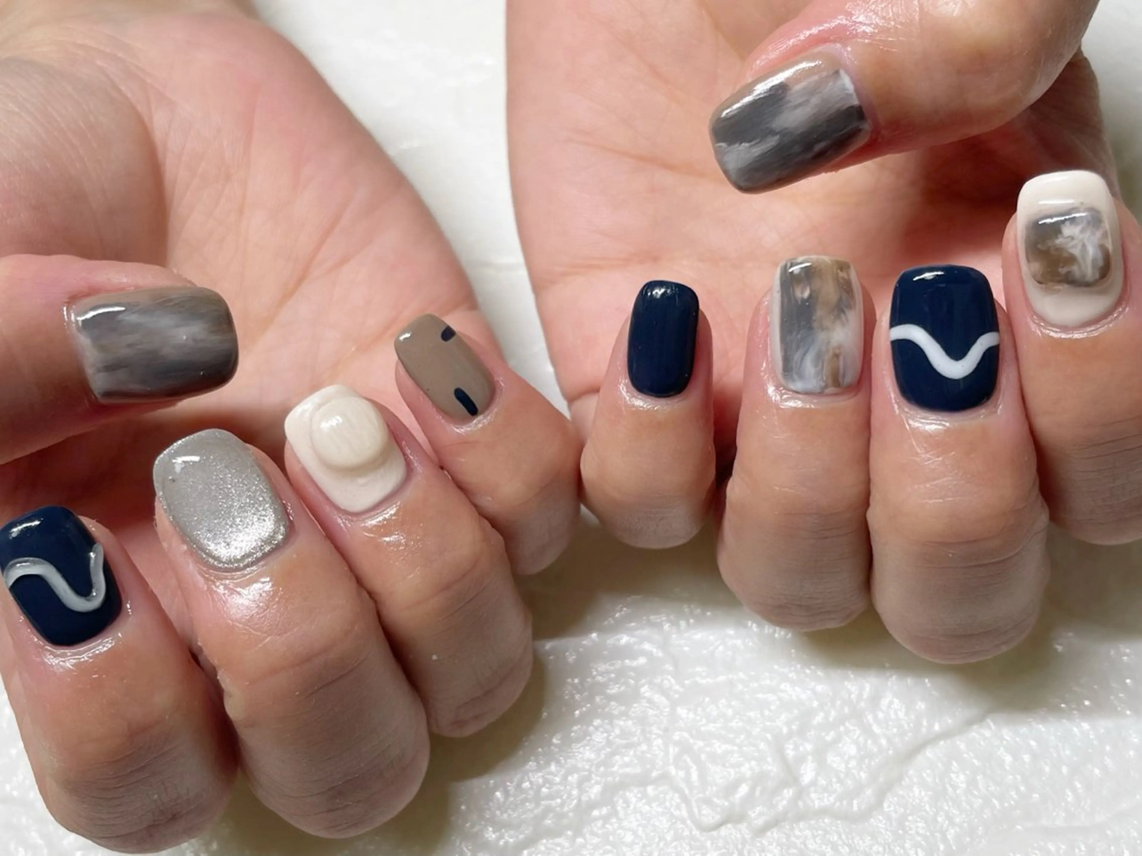 ネイル ニュアンスネイル Nailist MINORIのネイルデザイン