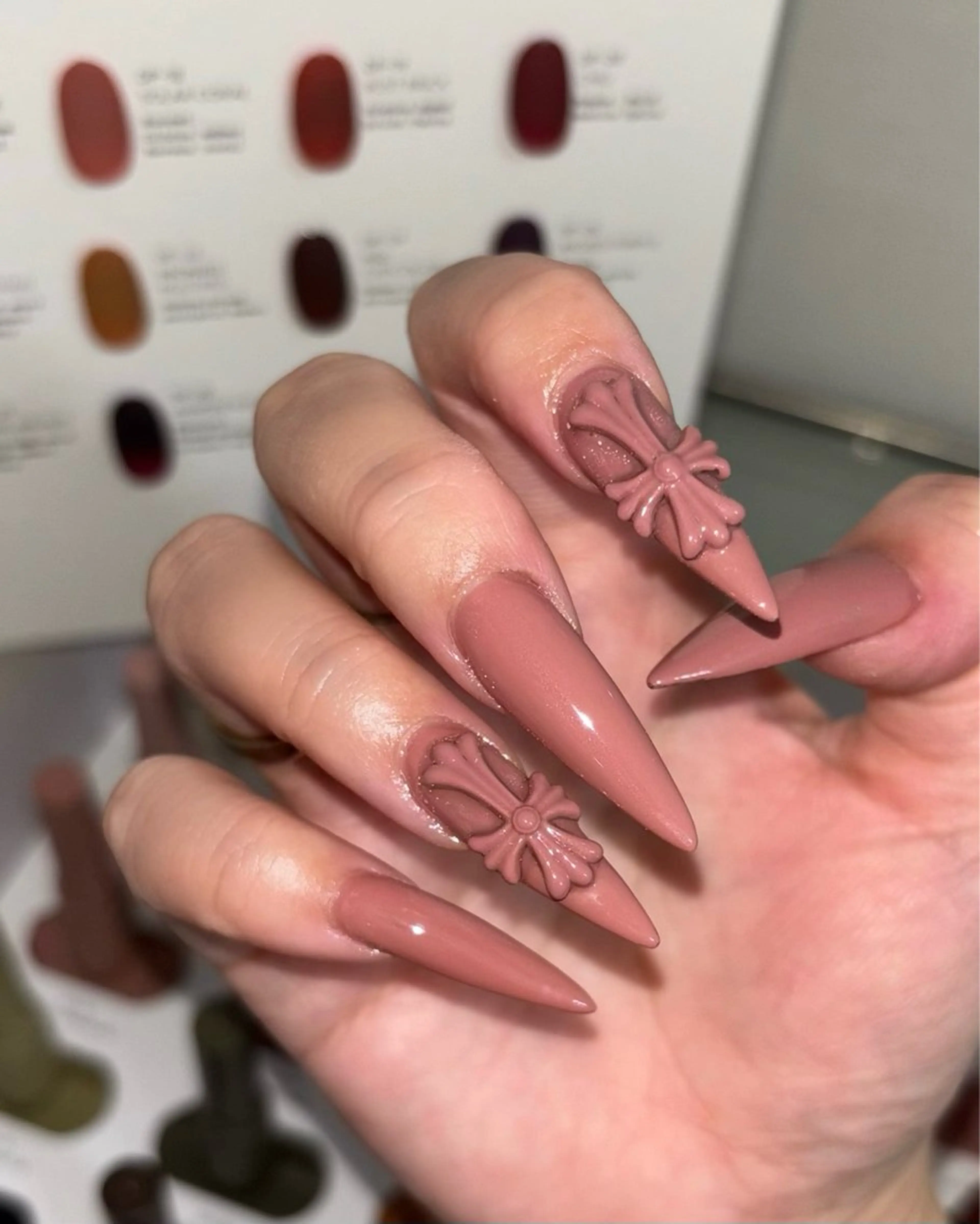 ネイル HORANGI NAIL所属・NAOKO 🫨のネイルデザイン