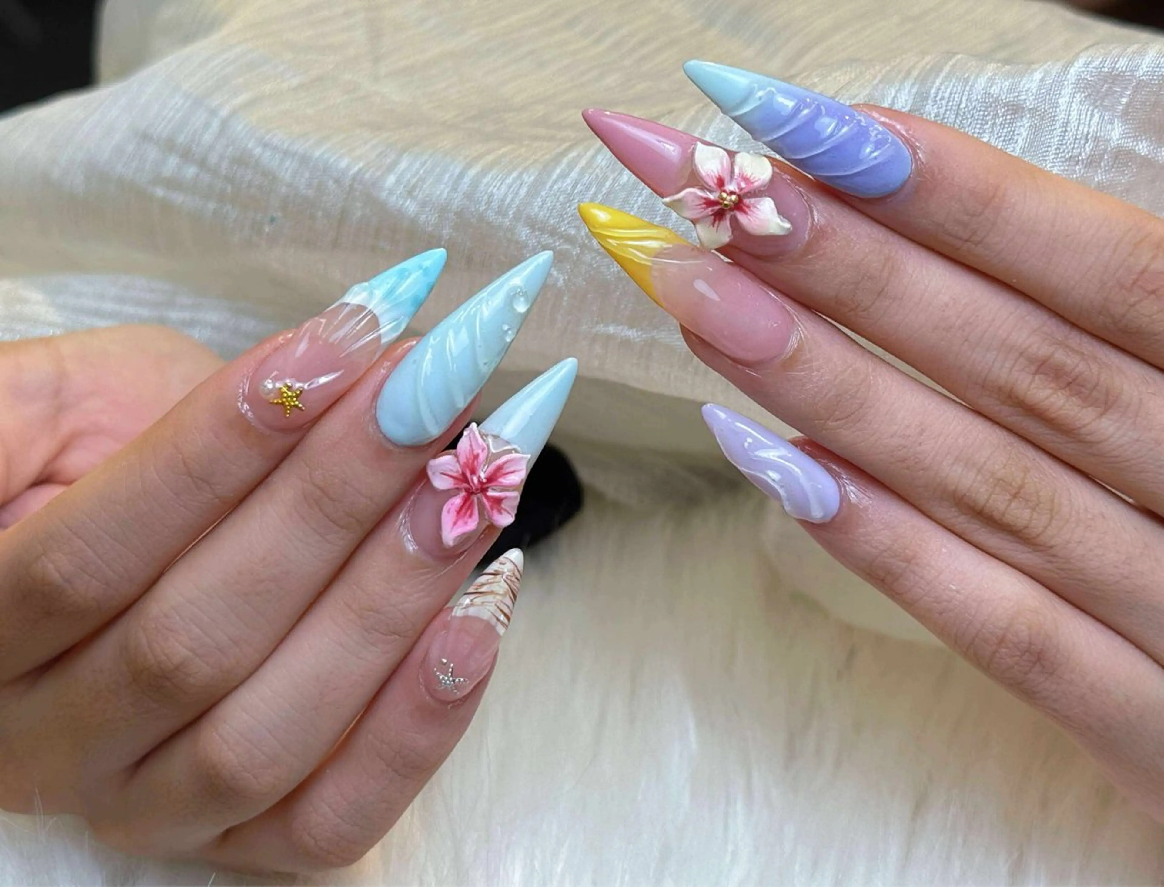ネイル アートネイル ジェルネイル ネイルチップ Jenn Nail Salonのネイルデザイン