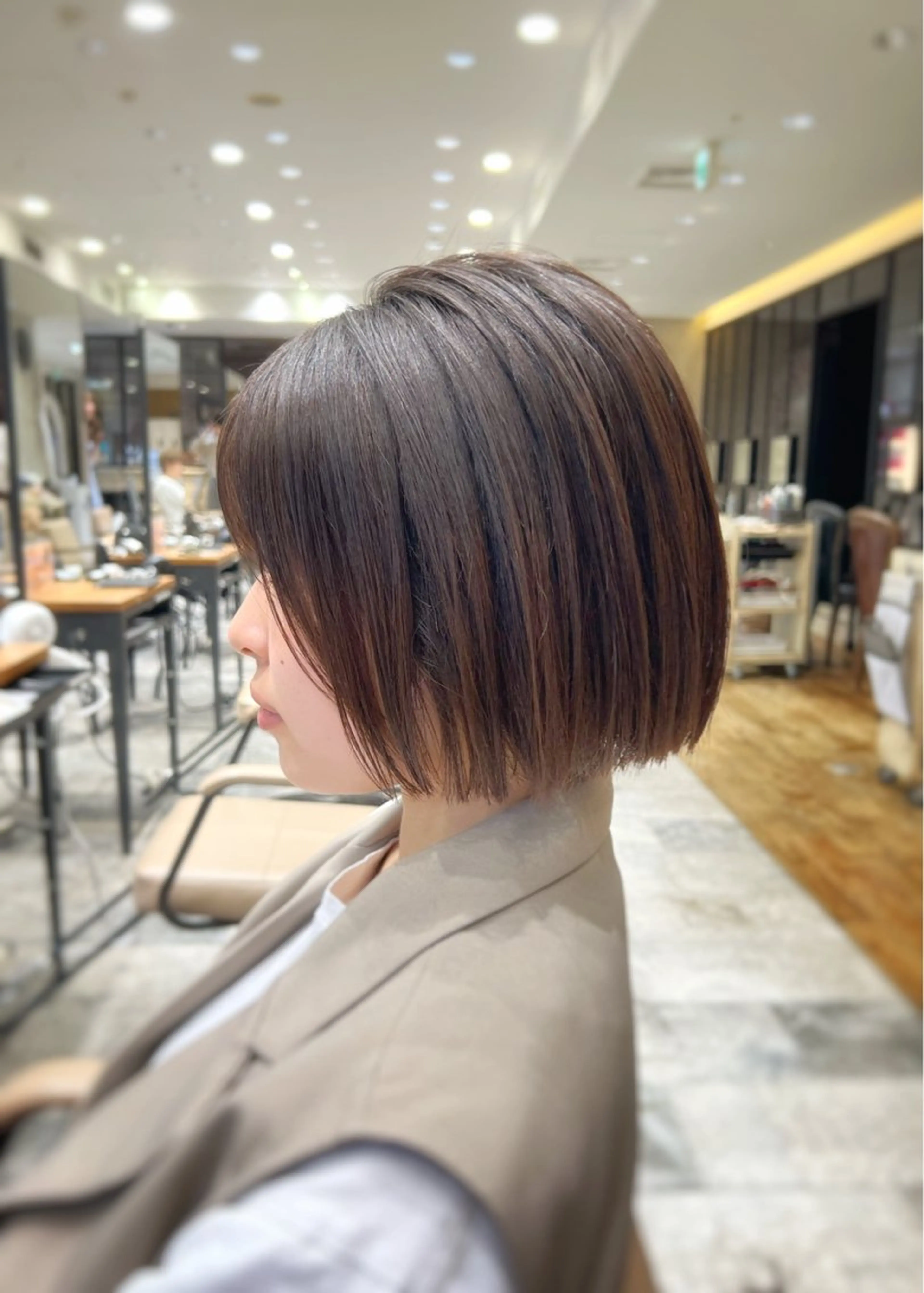 ショート 💍新宿ショート 💍岩田莉奈のヘアスタイル