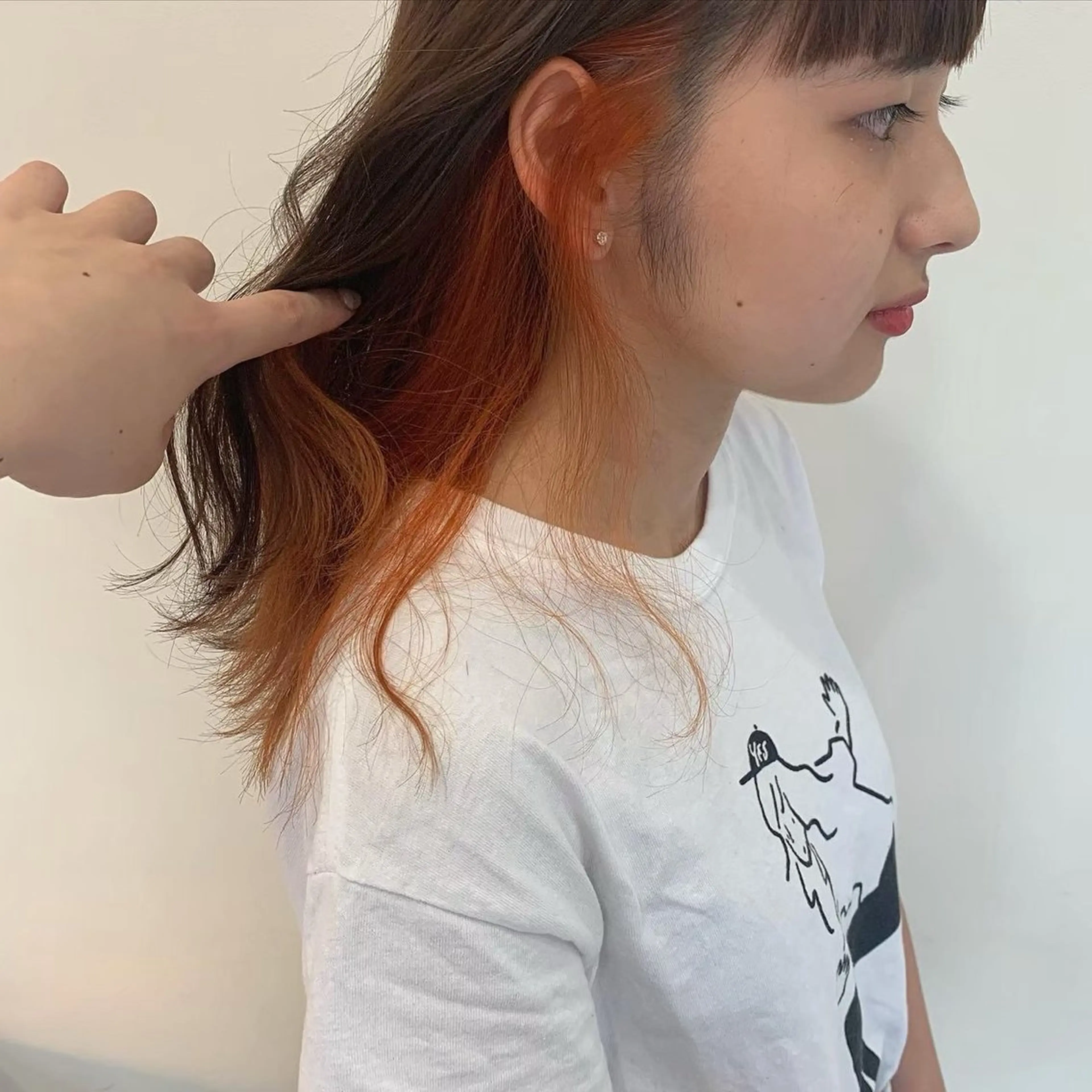 セミロング カラー ブリーチ ヘアカラー 暖色カラー❤️横浜 エクステらん🦖のヘアスタイル