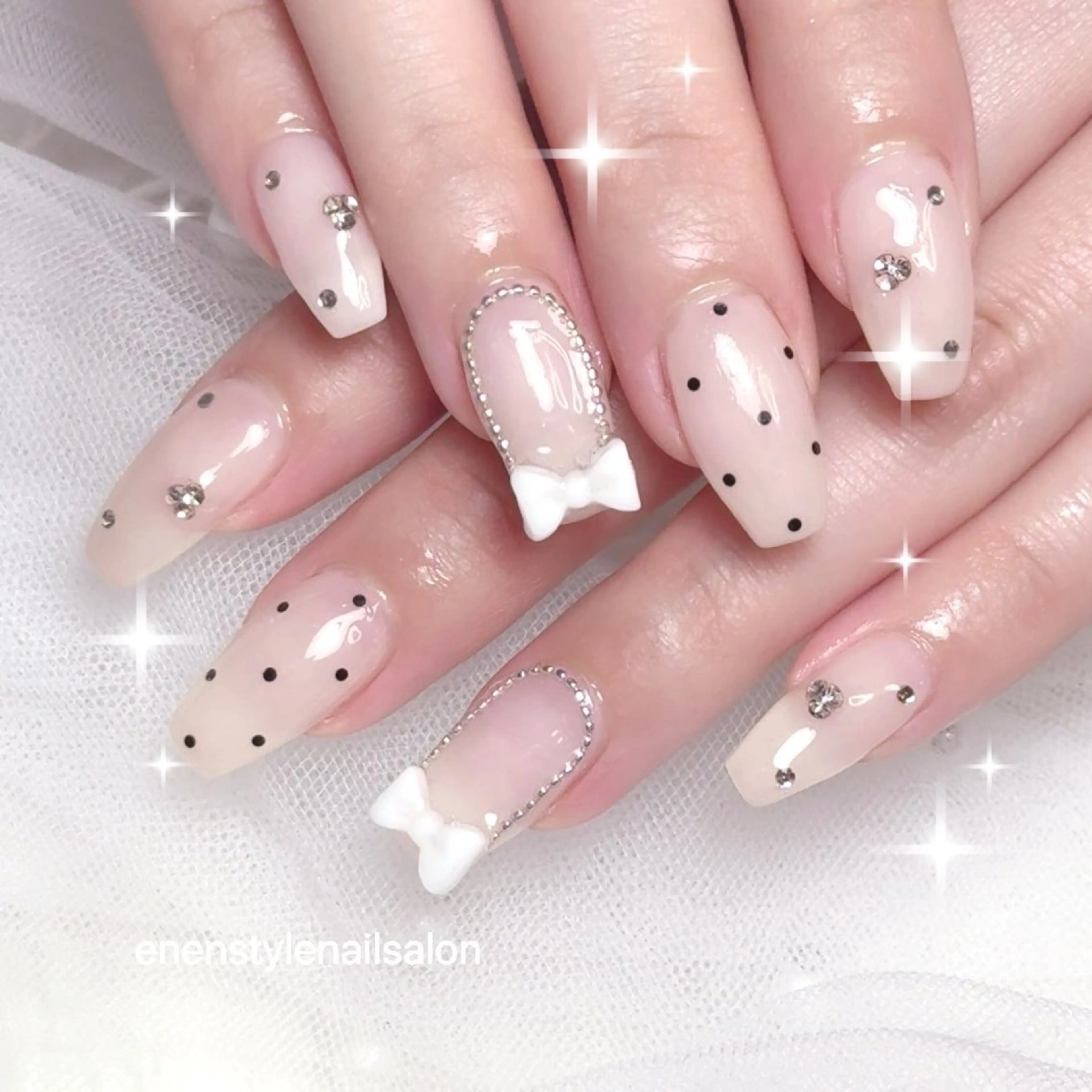 ネイル ハンドネイル 🐾enen style 🐾のネイルデザイン