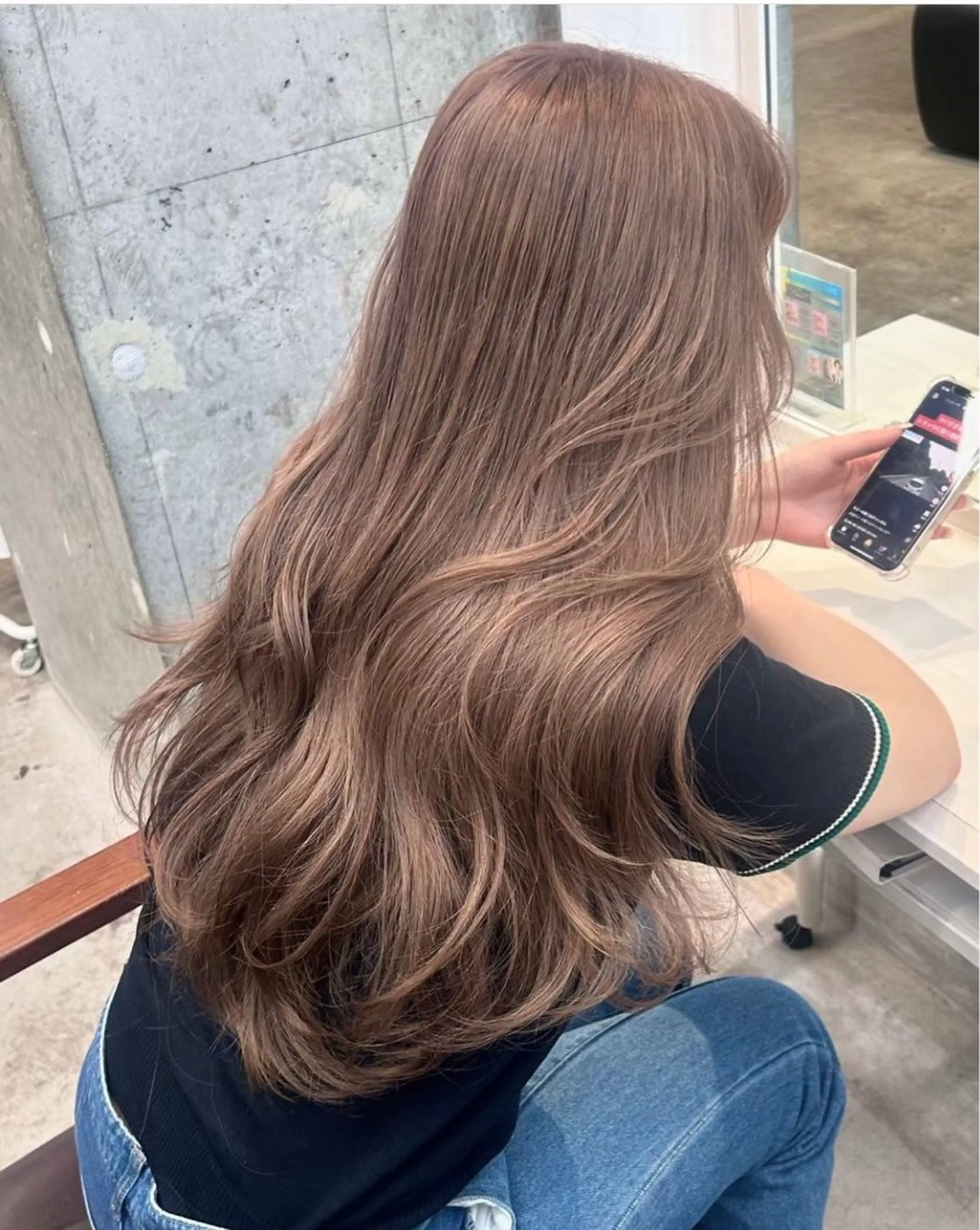 【平日限定クーポン】(レディースクーポン) ブリーチなしダブルカラー+ミルボントリートメントの写真