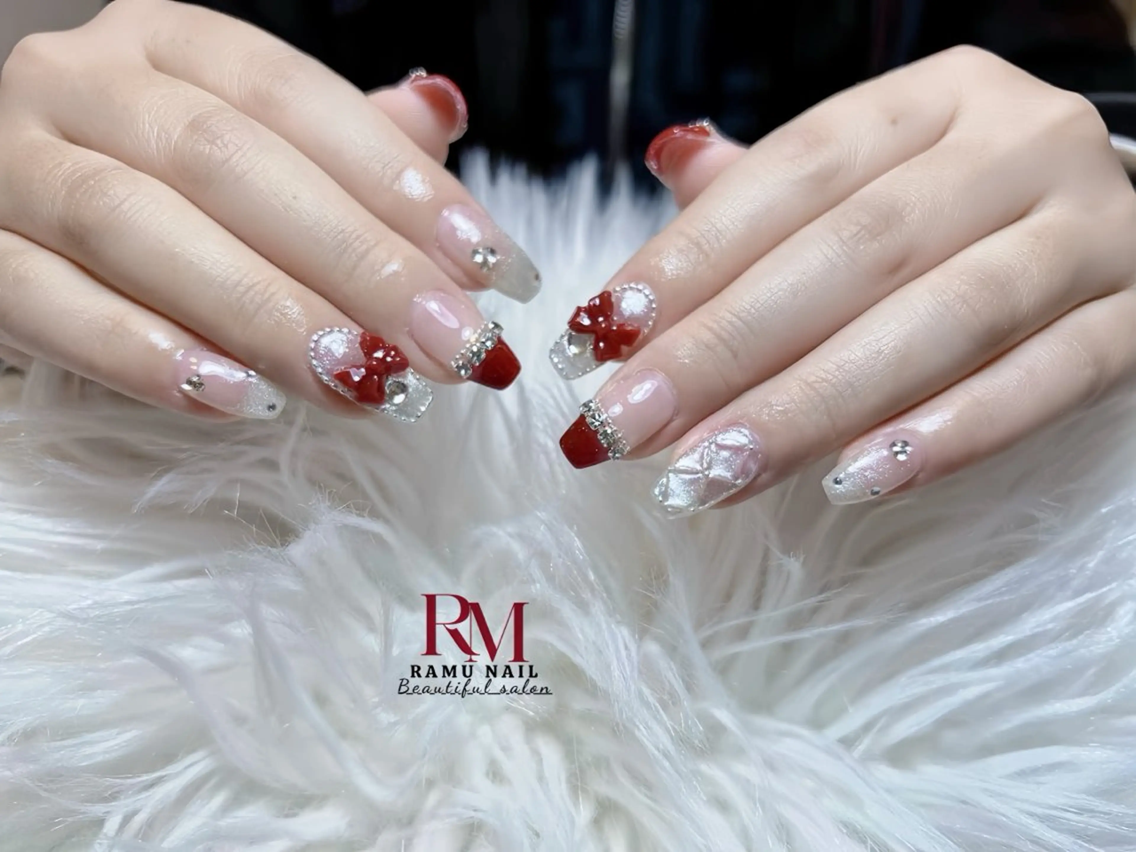 ネイル アートネイル チークネイル 長さ出し フレンチネイル グラデーション ハンドネイル RAMU_Nail 池袋店のネイルデザイン