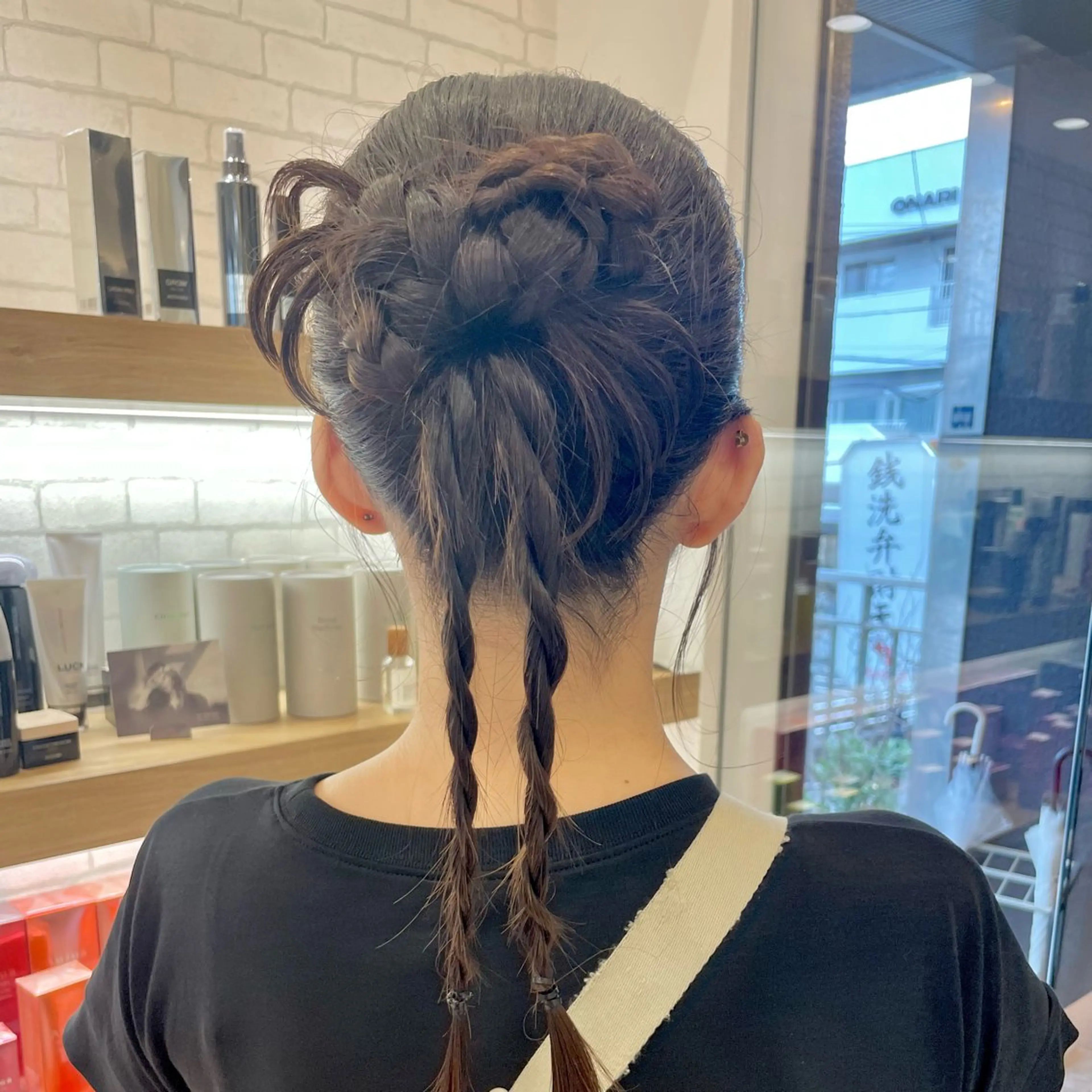 セミロング ヘアセット 鎌倉/アレンジ/暗髪 /髪質改善/ ユキミのヘアスタイル