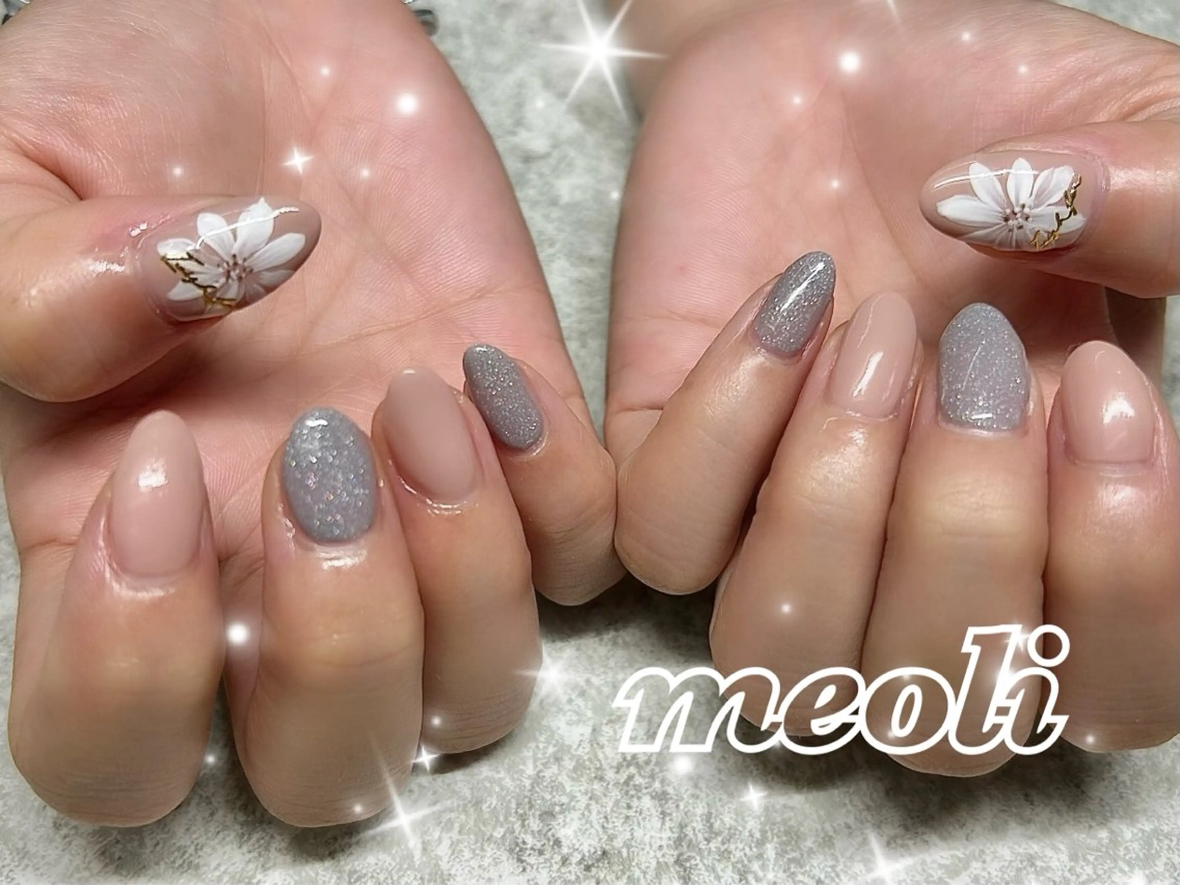 ネイル アートネイル フラワーネイル ラメ(グリッター) ピンク シンプルネイル ハンドネイル nail salon meoli　アヤのネイルデザイン