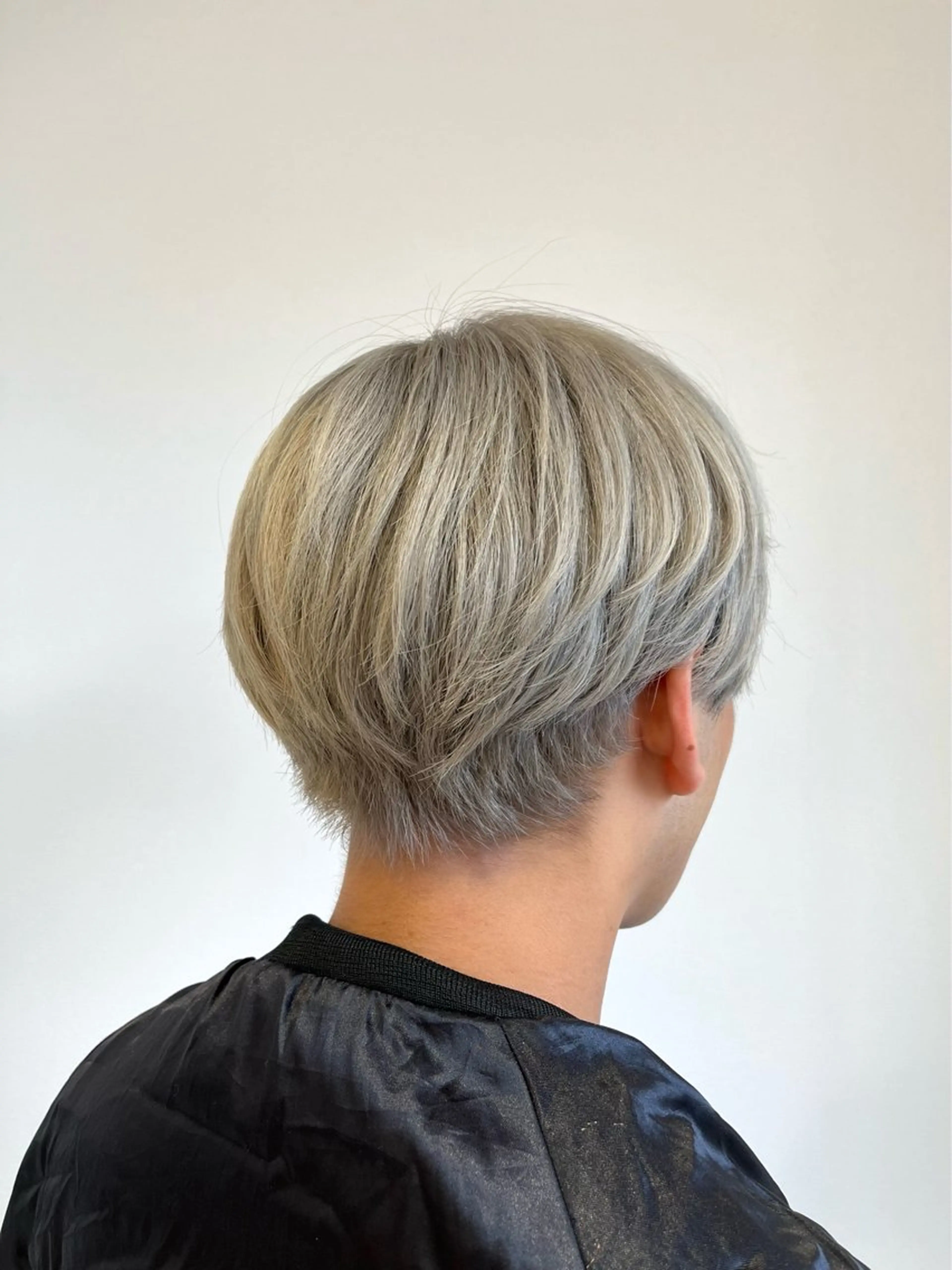 メンズ ヘアカラー 三浦 悠慎のヘアスタイル