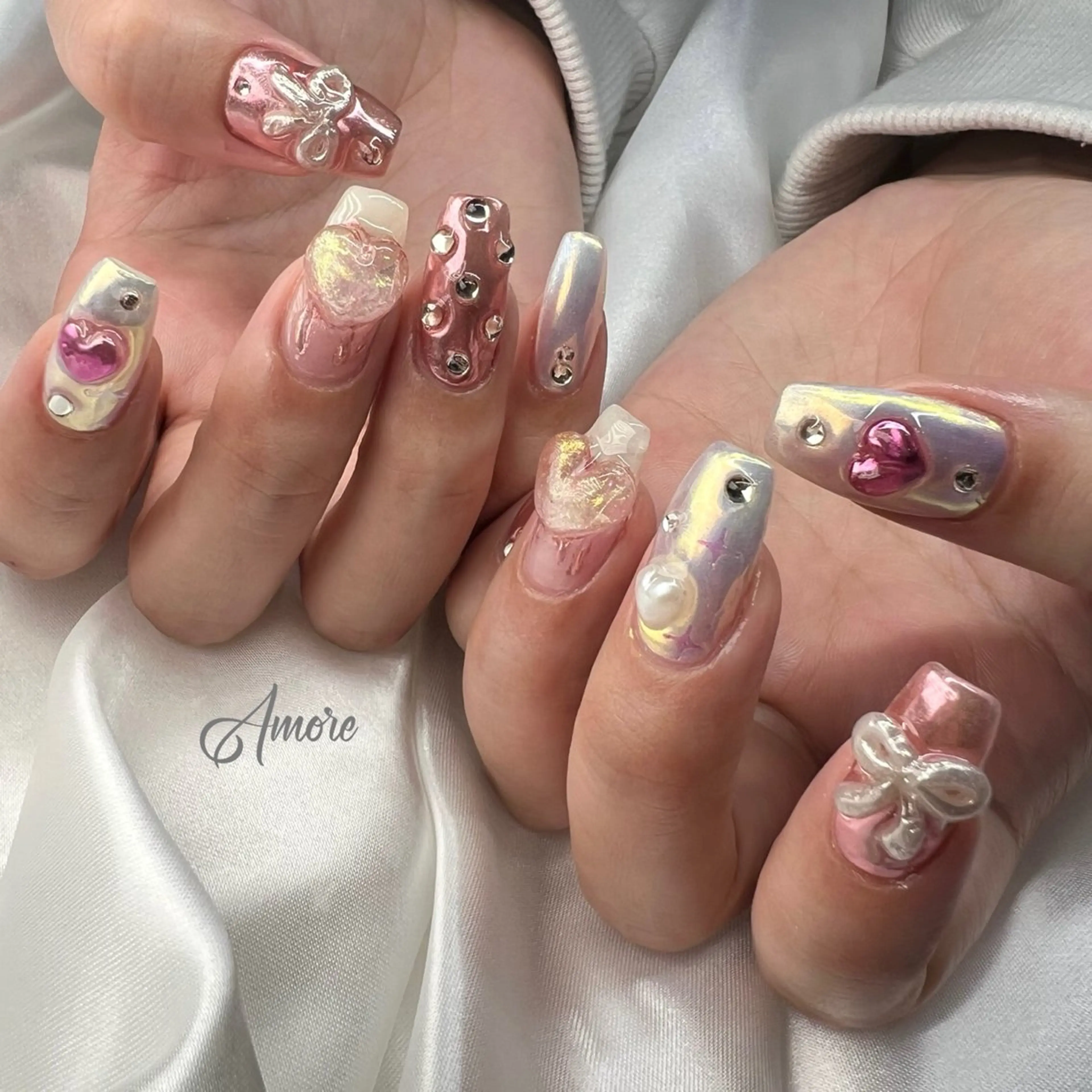 ネイル ジェルネイル キラキラネイル 韓国ネイル パラジェル You kyehwaのネイルデザイン