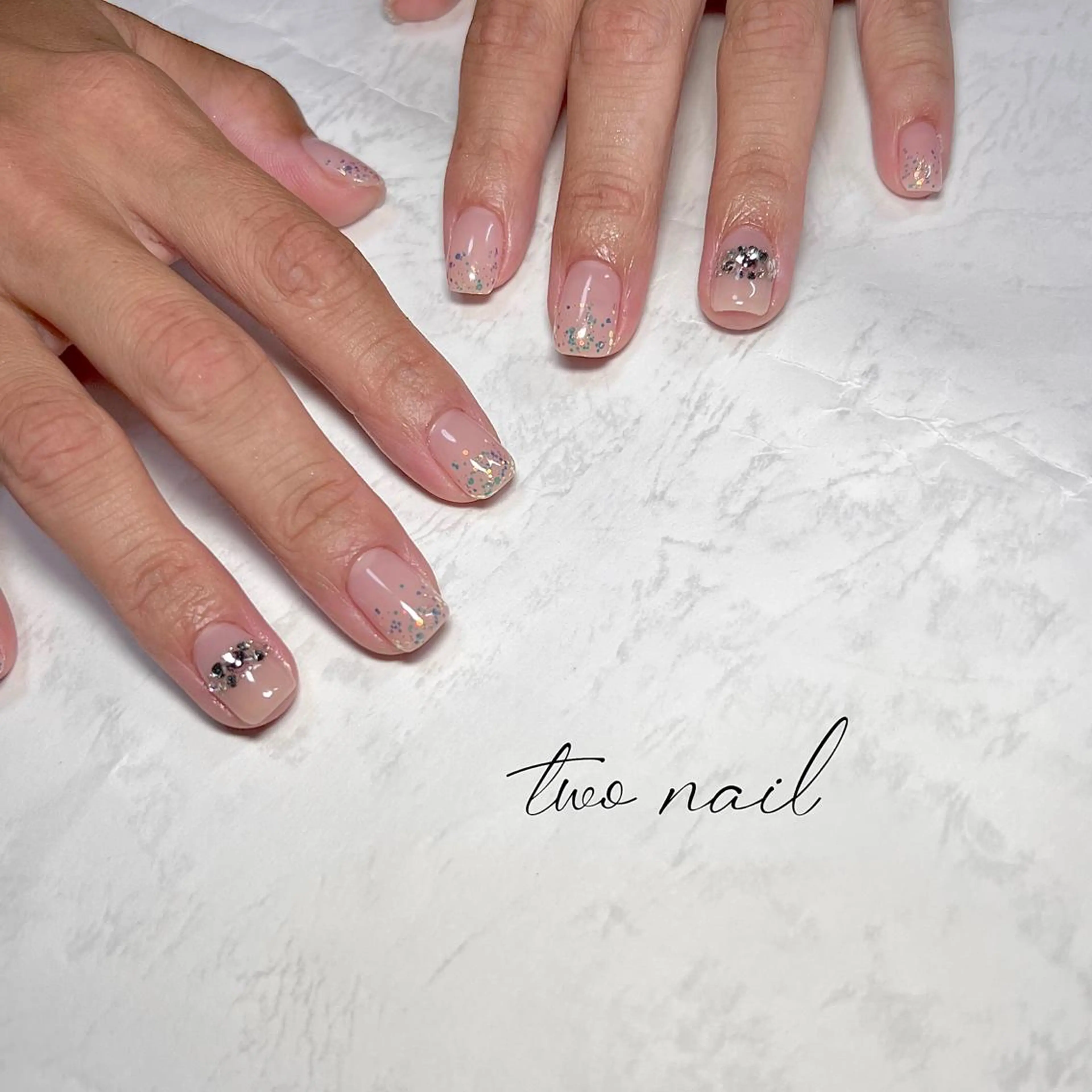 ネイル アートネイル フットネイル ハート ニュアンスネイル ホワイト ハンドネイル two nailのネイルデザイン