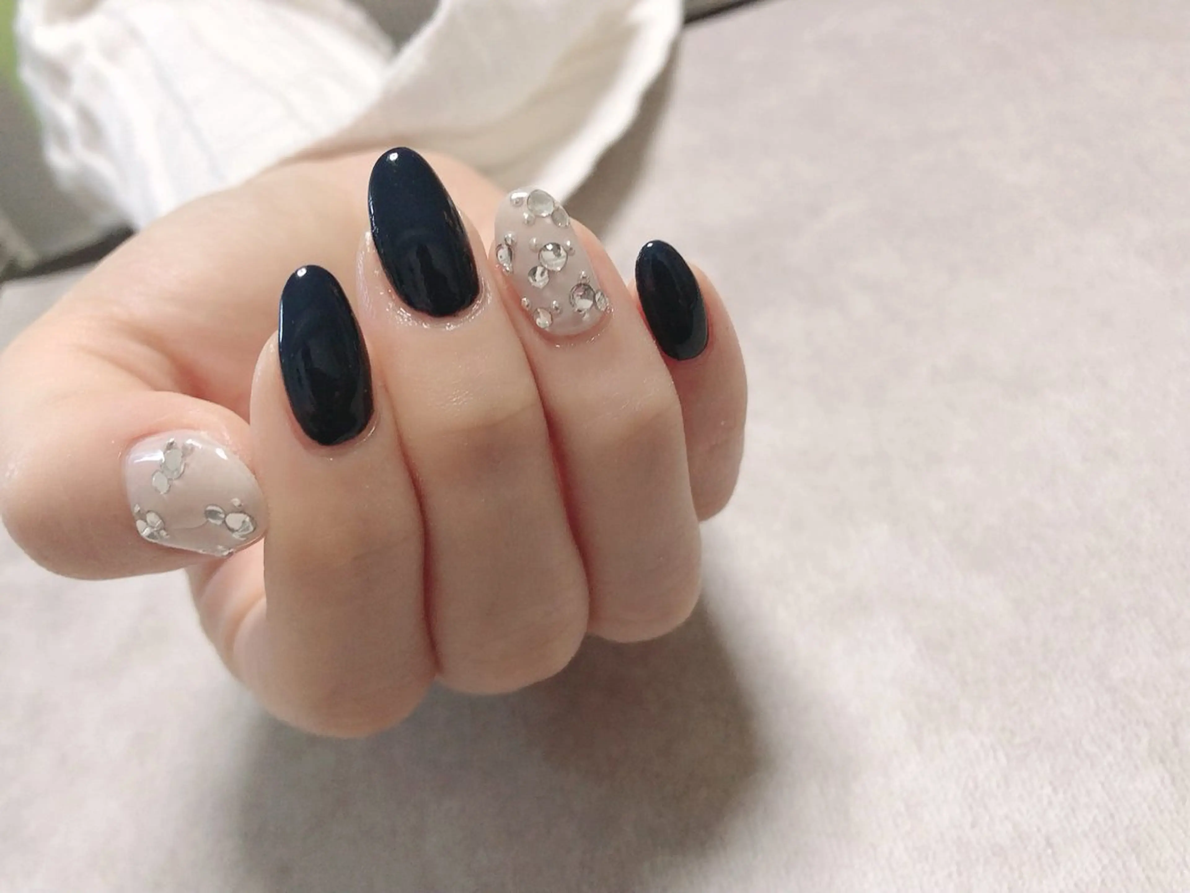 ネイル mano nella manoのネイルデザイン