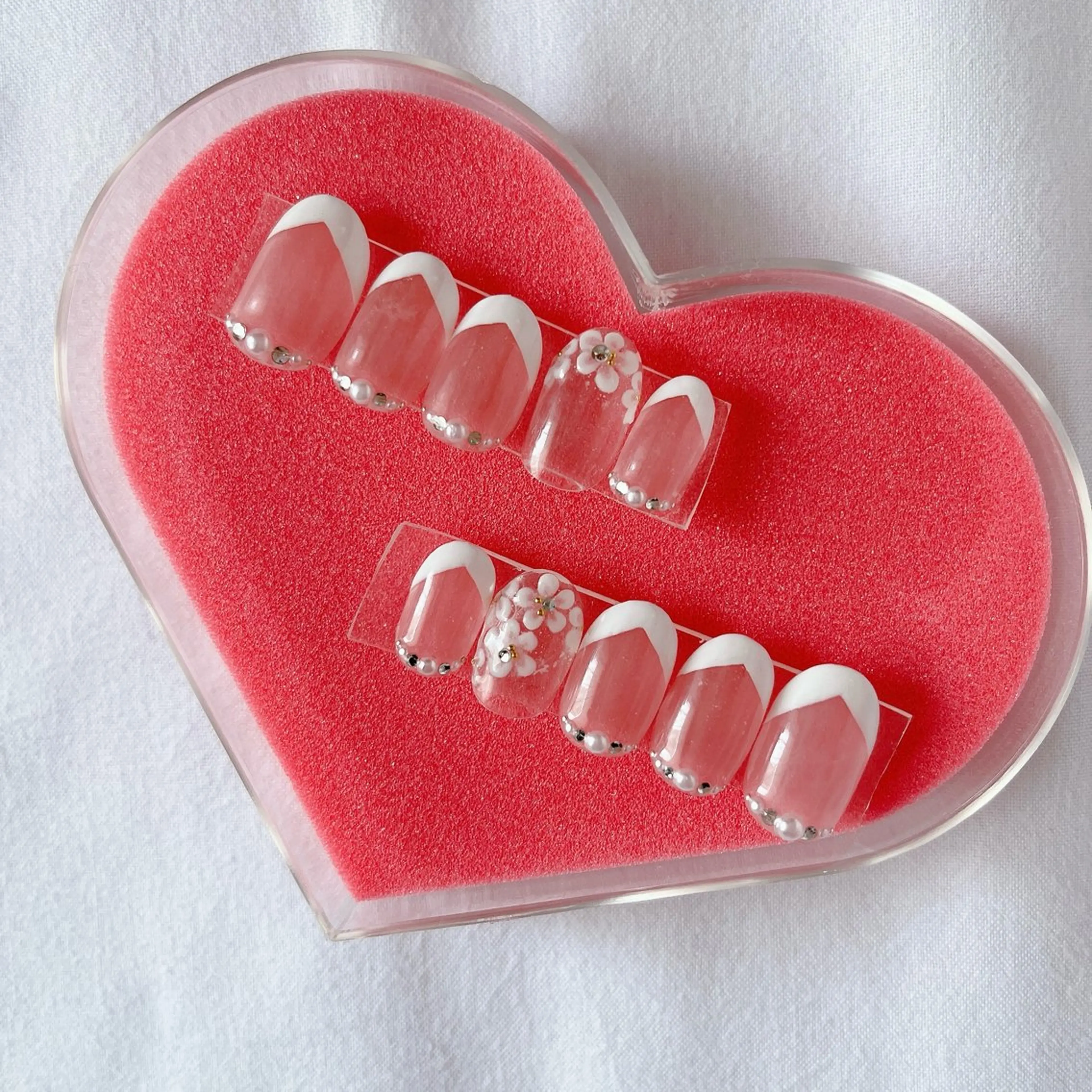 ネイルチップ《デザイン持ち込みOK》の写真