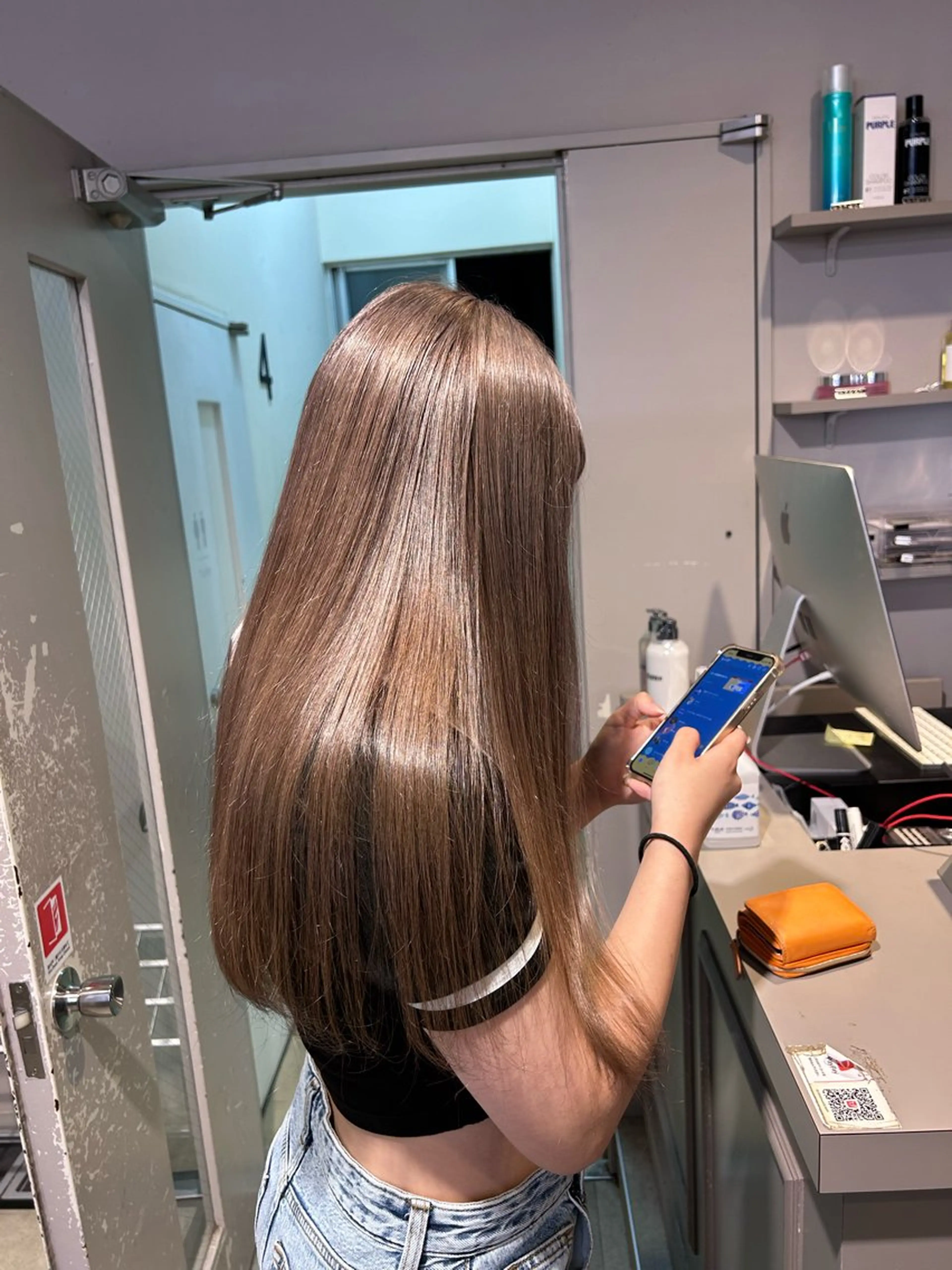 カラー ヘアカラー トリートメント 透明感ベージュ🤎 ナチュラルレイヤーのヘアスタイル