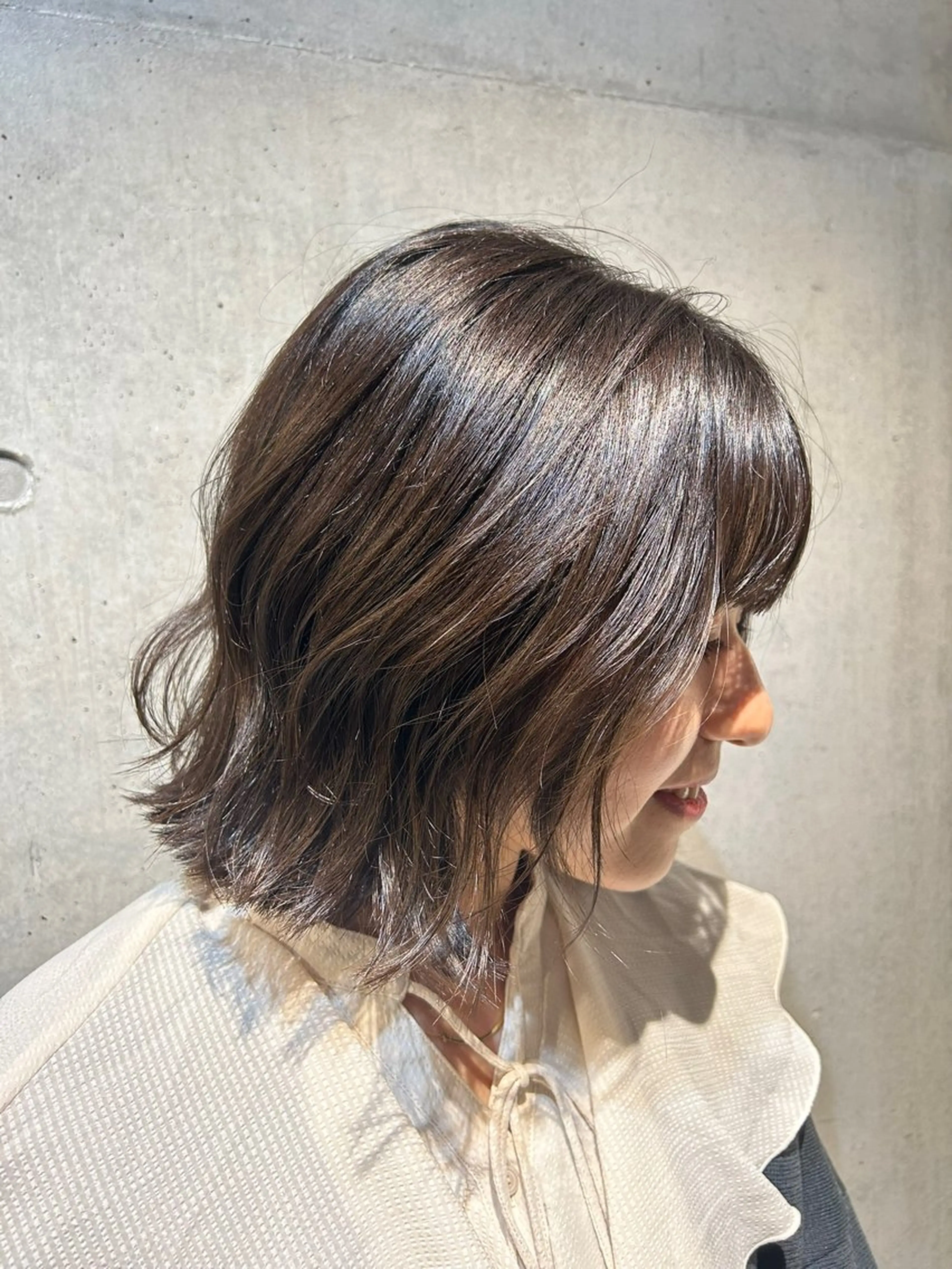 ミディアム カラー カット ヘアカラー トリートメント 【銀座】艶髪/上品な カラー特化/涼/駅近のヘアスタイル