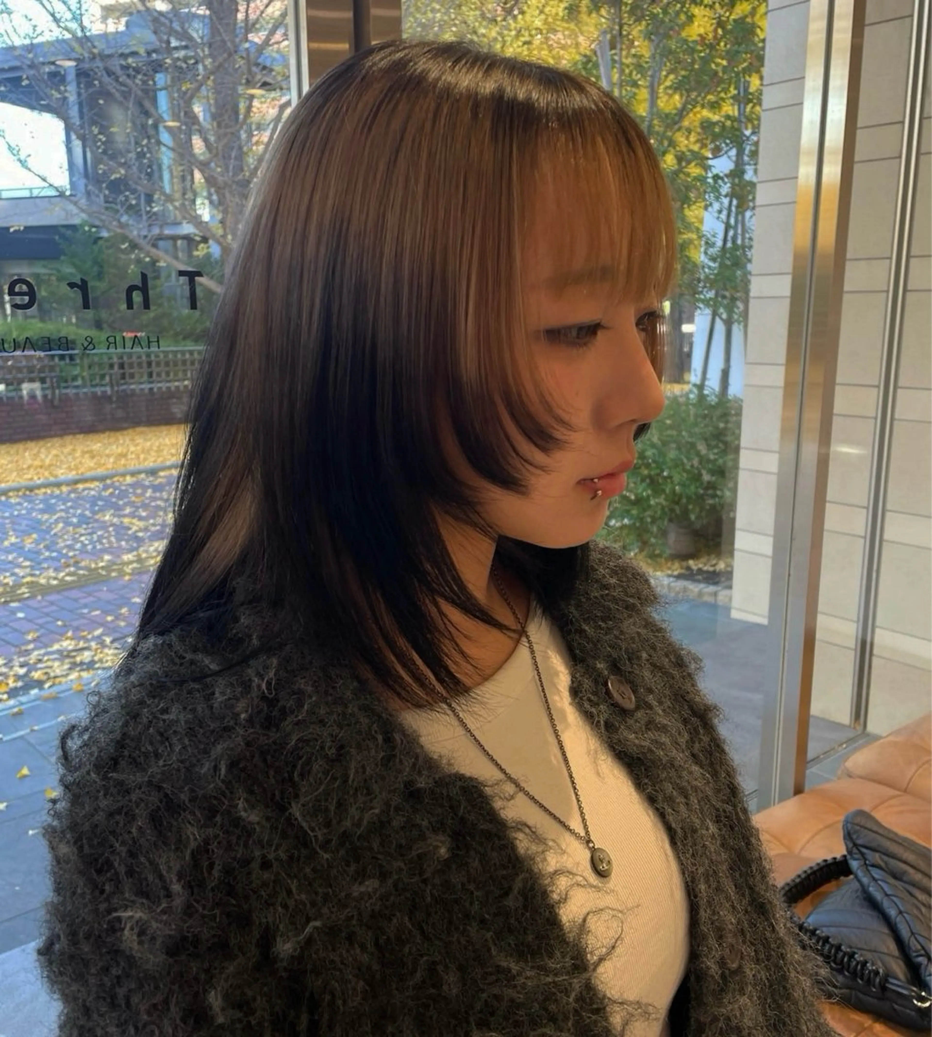 前髪&顔周りカットの写真