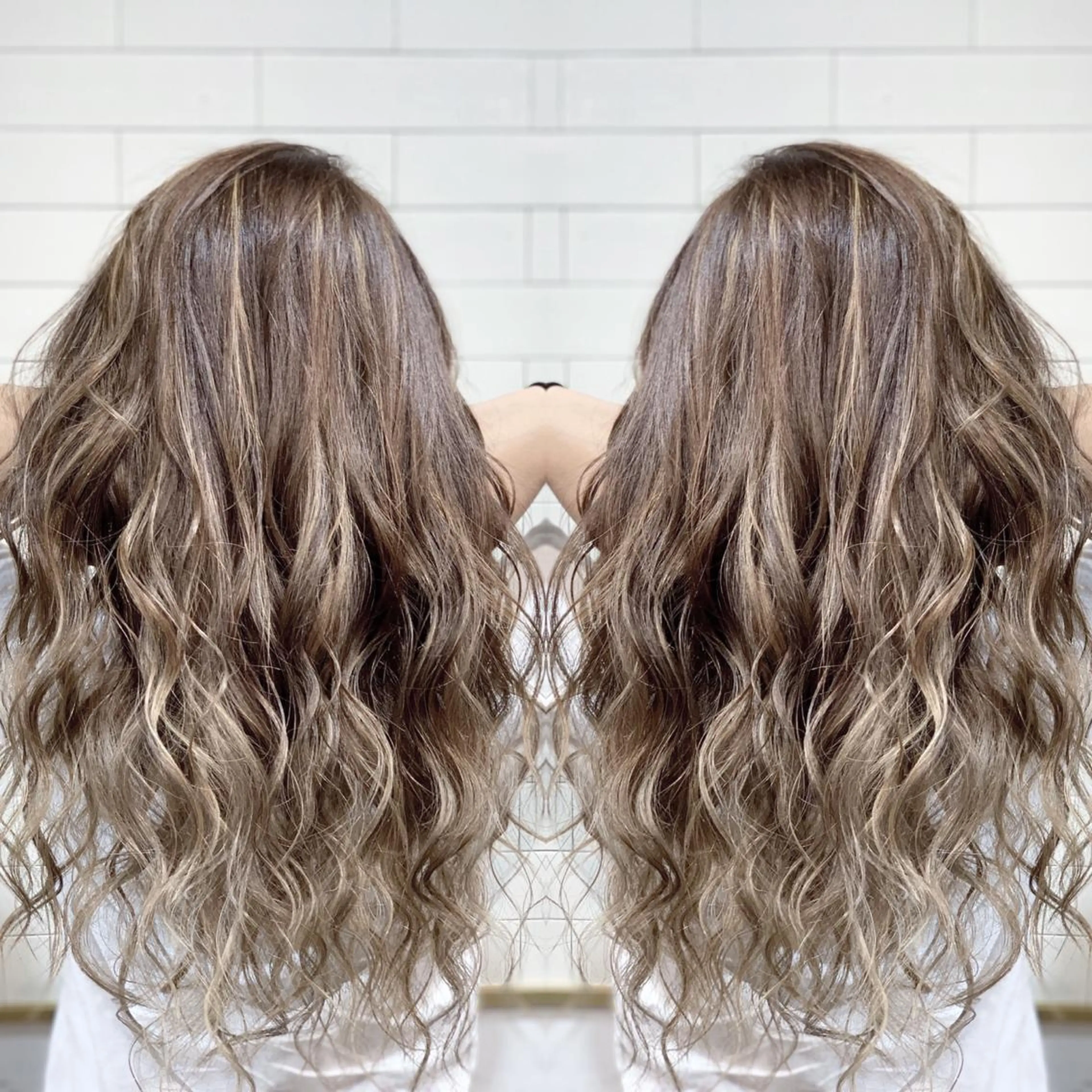 セミロング カラー 髪質改善×ハイトーン 中田啄也のヘアスタイル