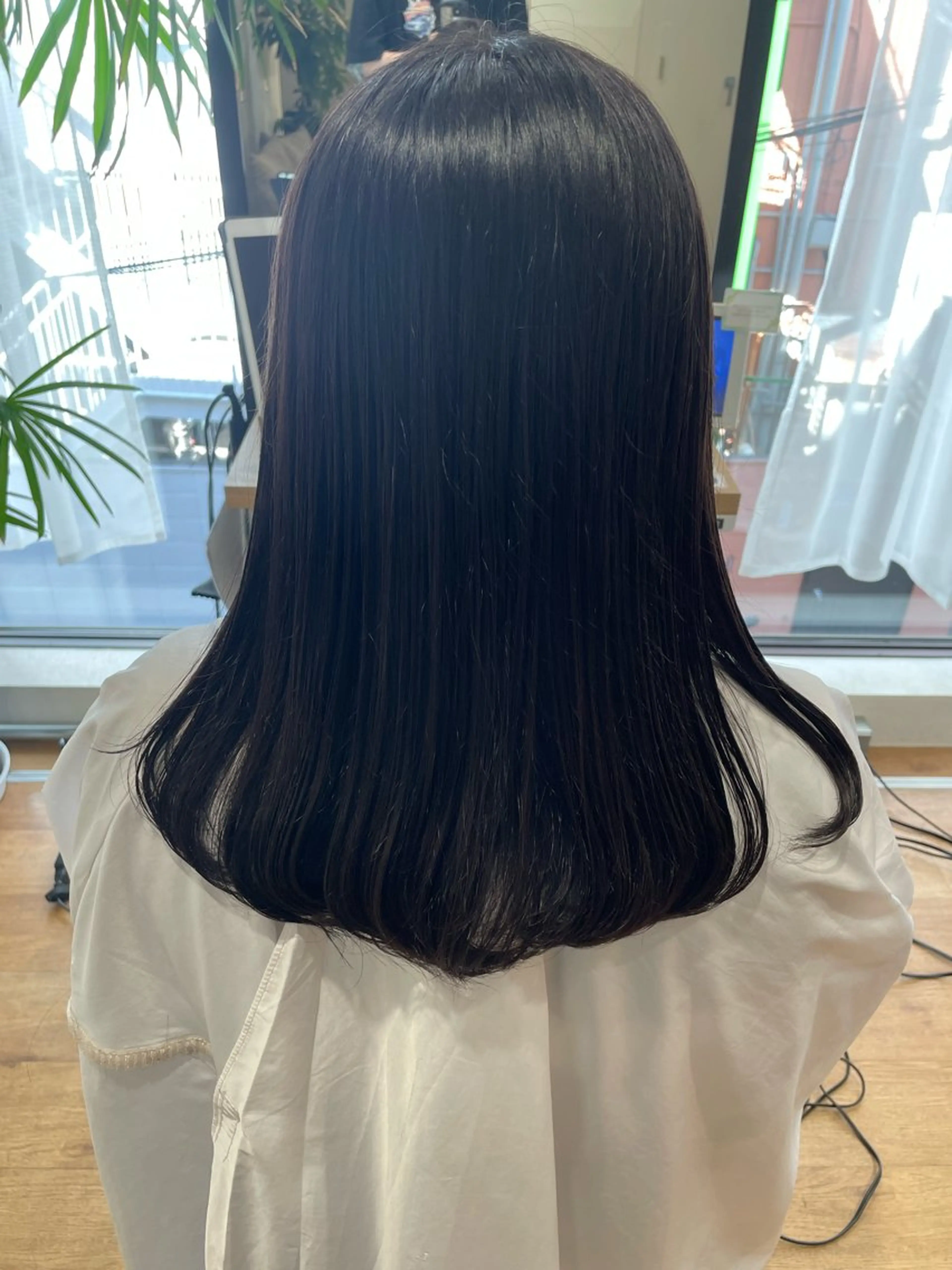 カラー 白木 遥のヘアスタイル