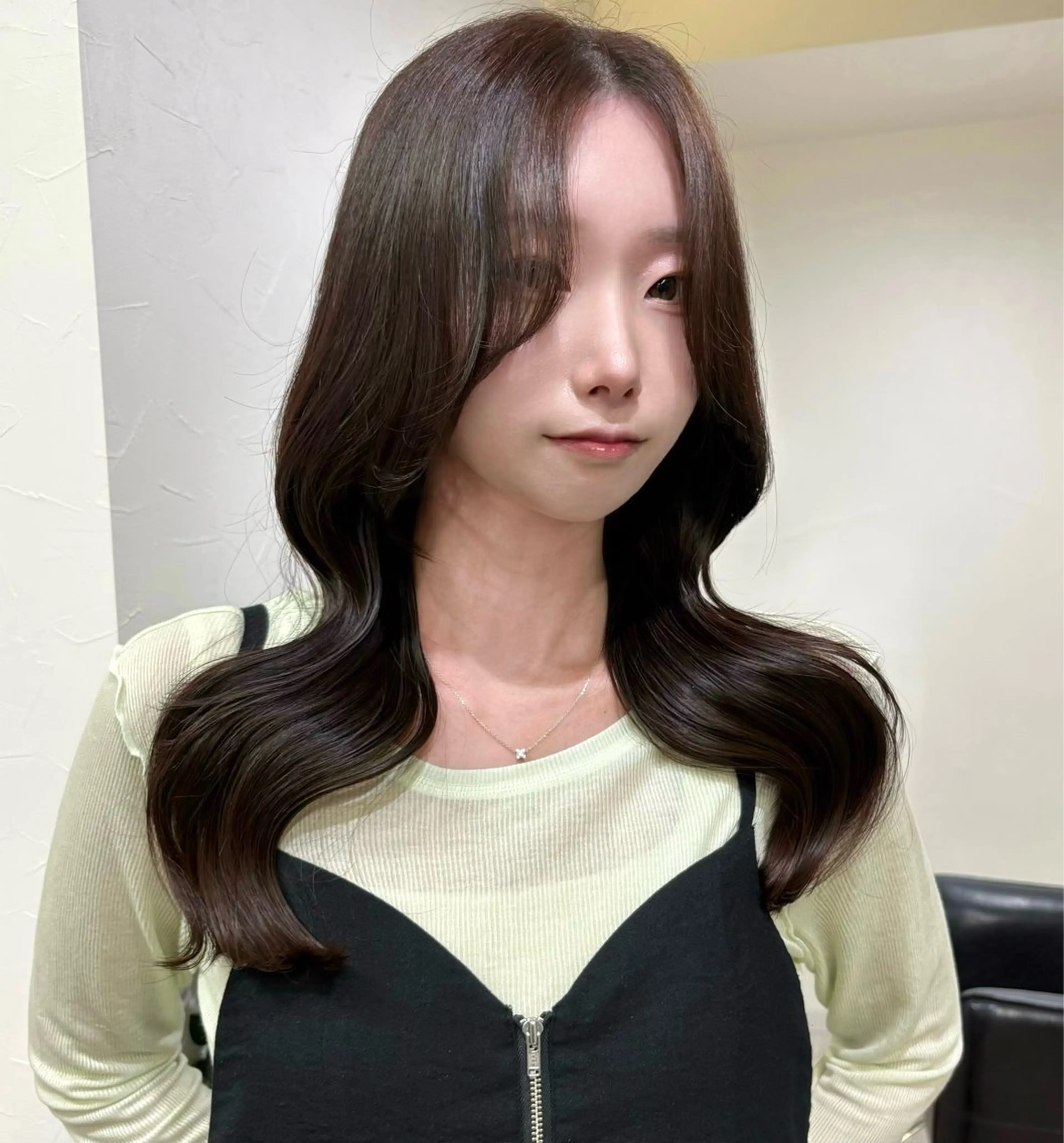 ロング ヘアカラー り せのヘアスタイル