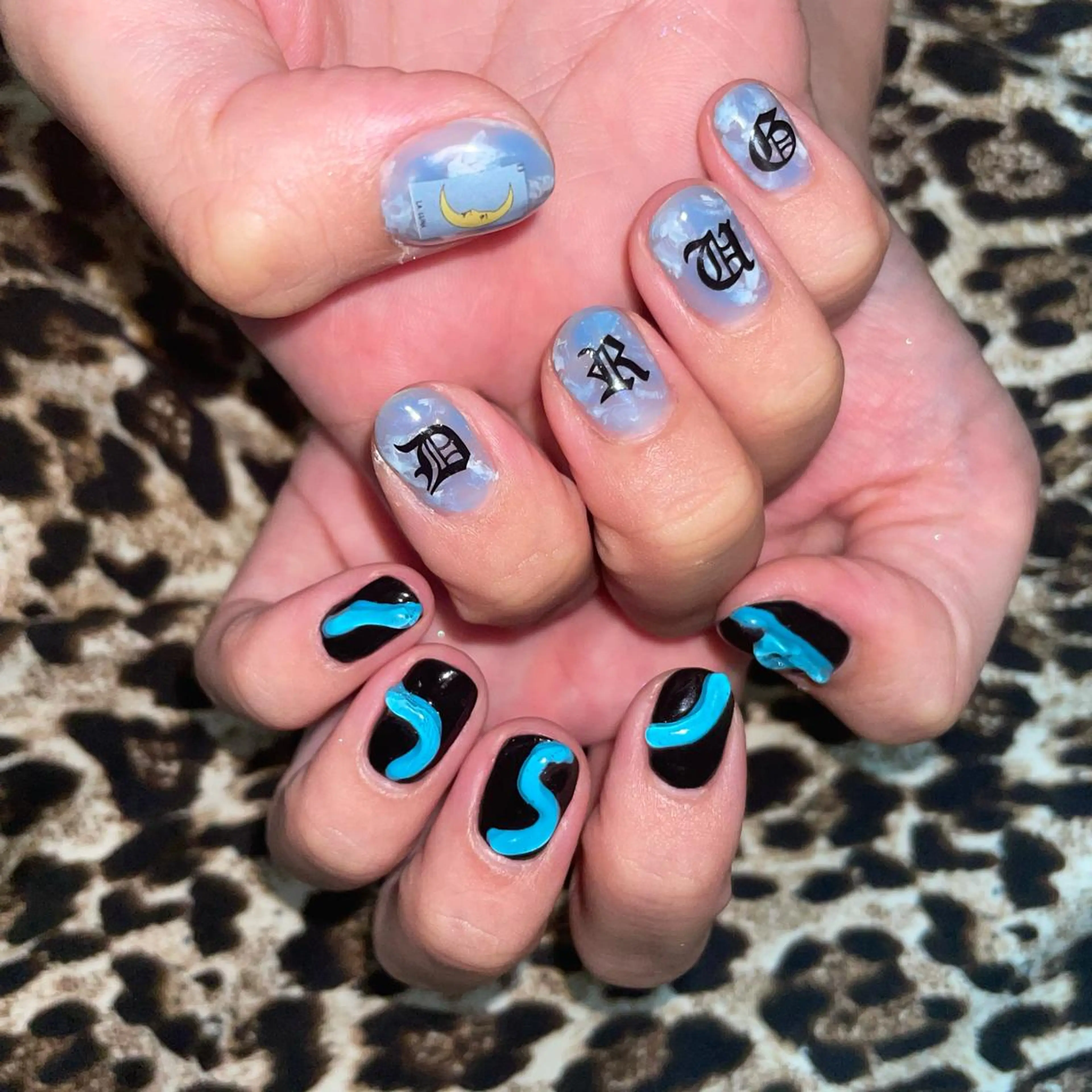 アート時間内やり放題🧠🫀🫁【おまかせ･持ち込みOK•パーツ付き】<90分>❤️‍🩹ハンドorフットの写真