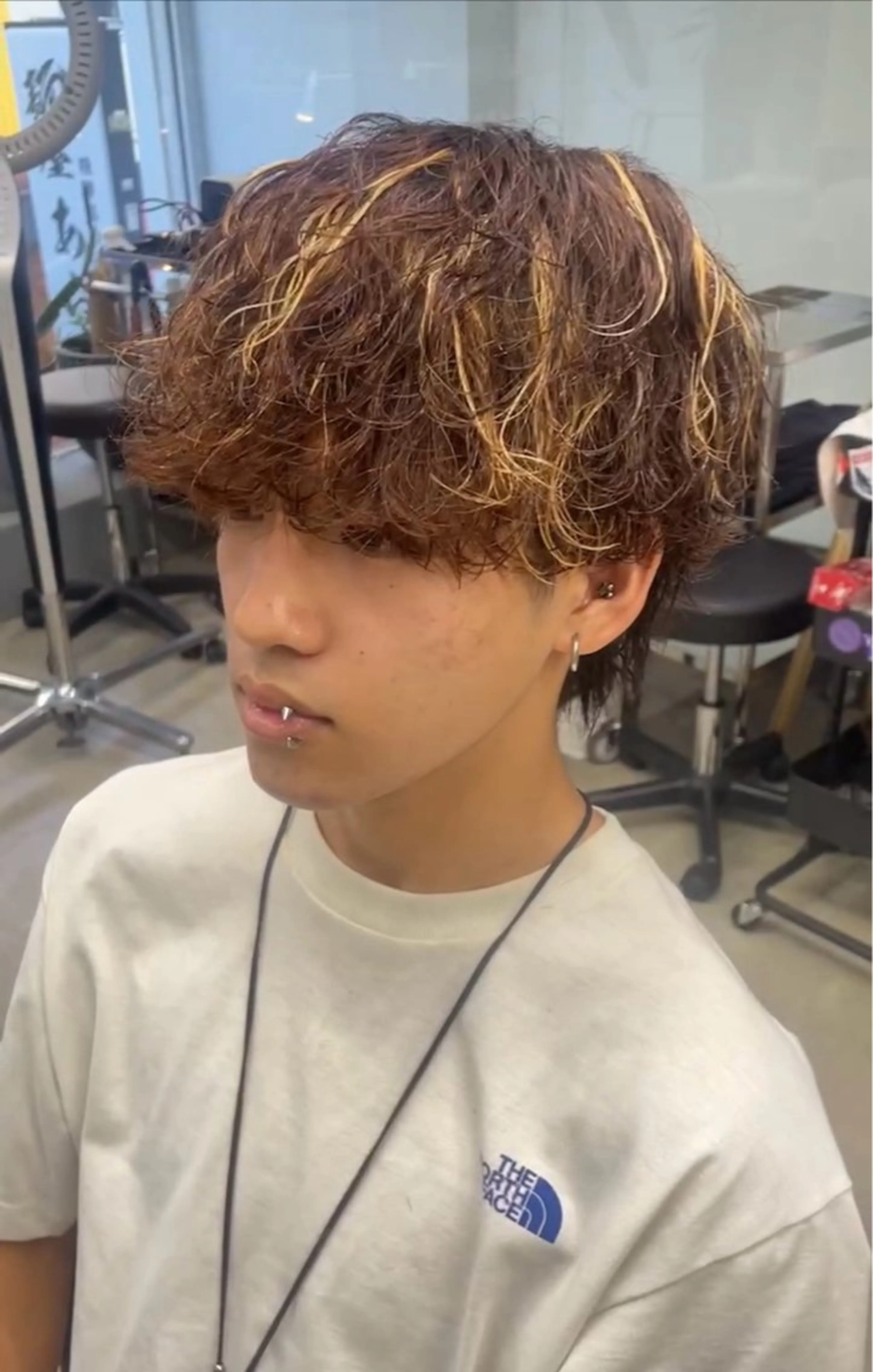 ショート カラー メンズ メンズ専門サロン wokeのヘアスタイル