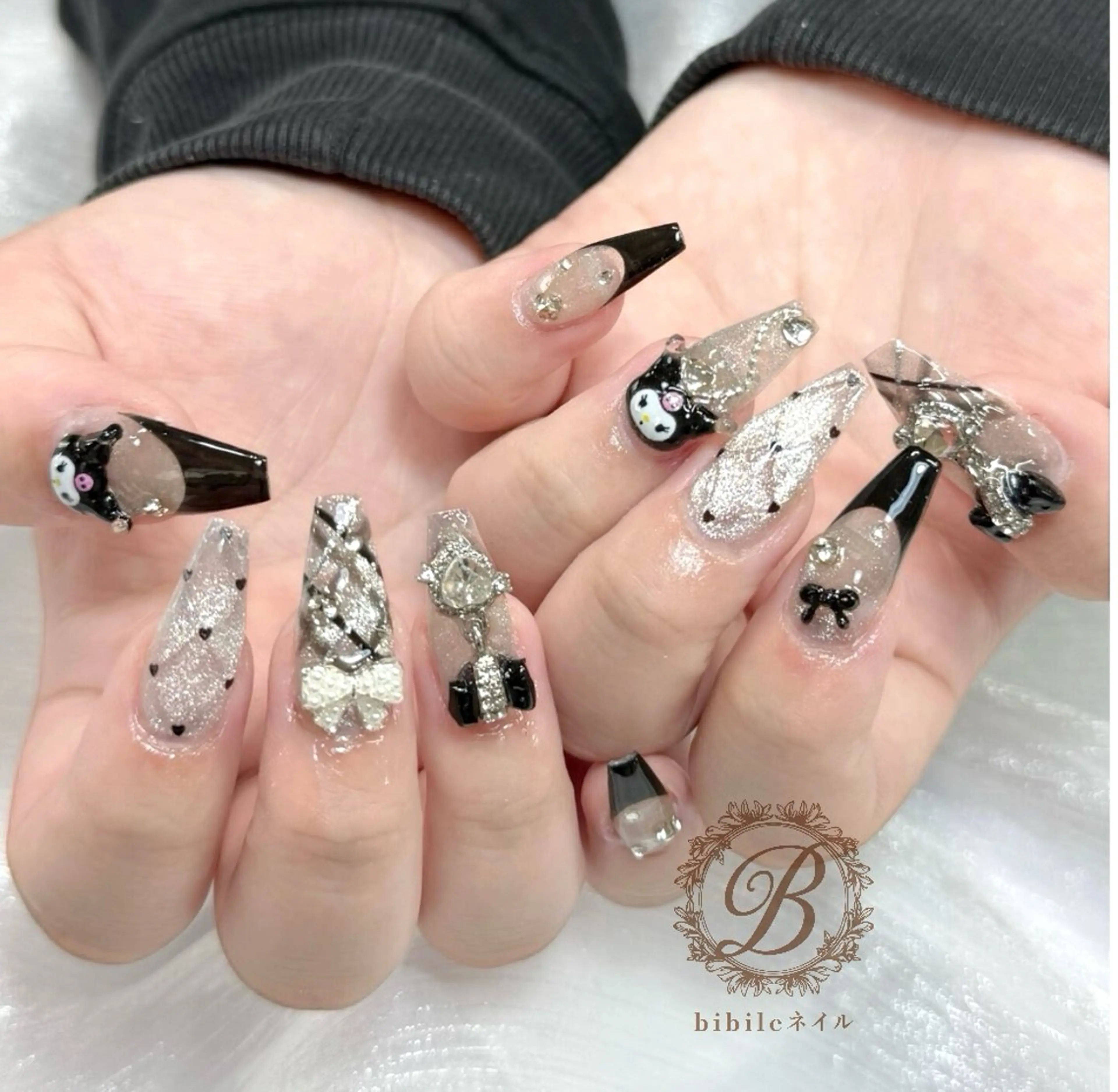 ネイル ハンドネイル 島尻 ユインのネイルデザイン