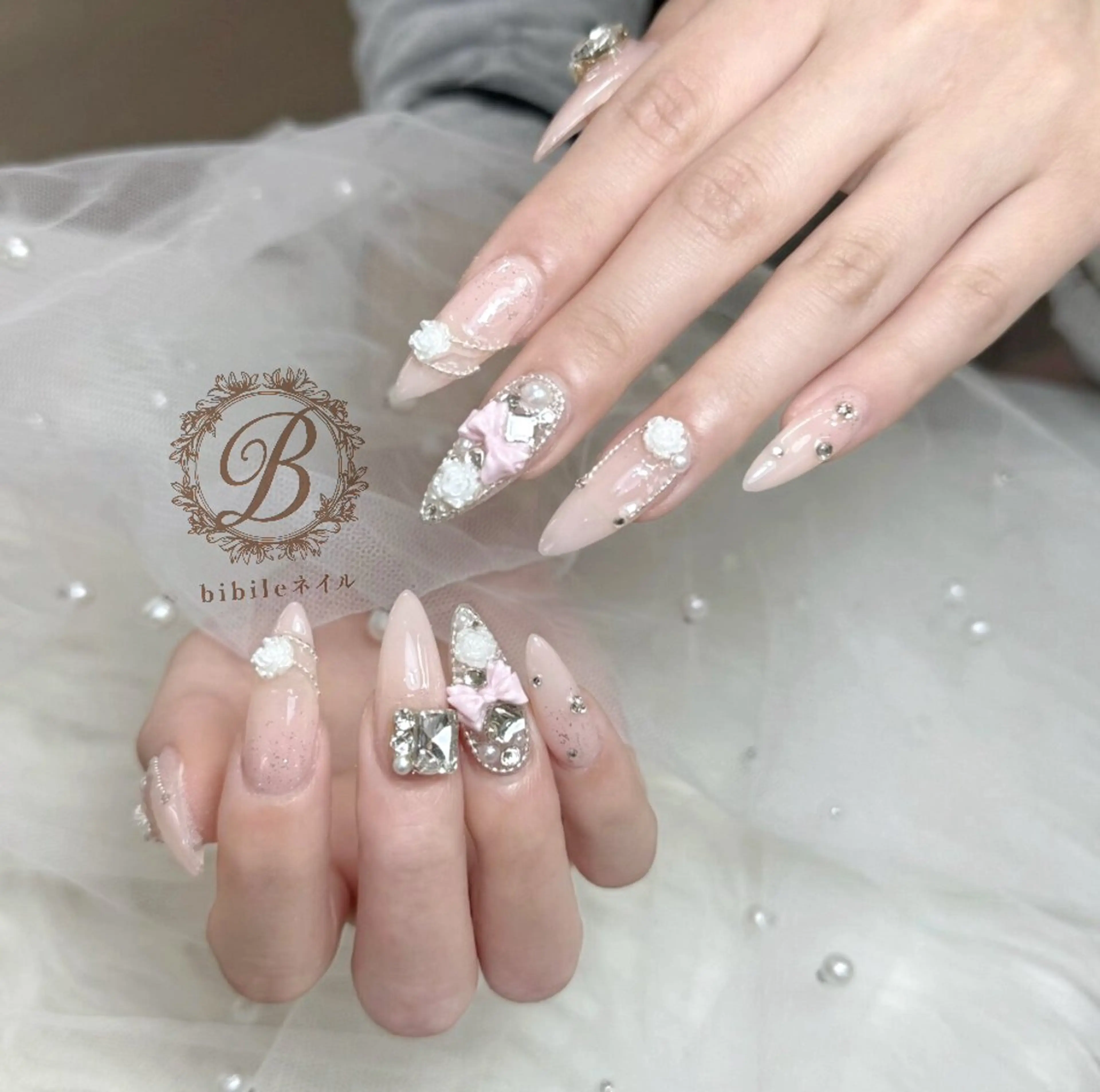 ネイル ハンドネイル 島尻 ユインのネイルデザイン