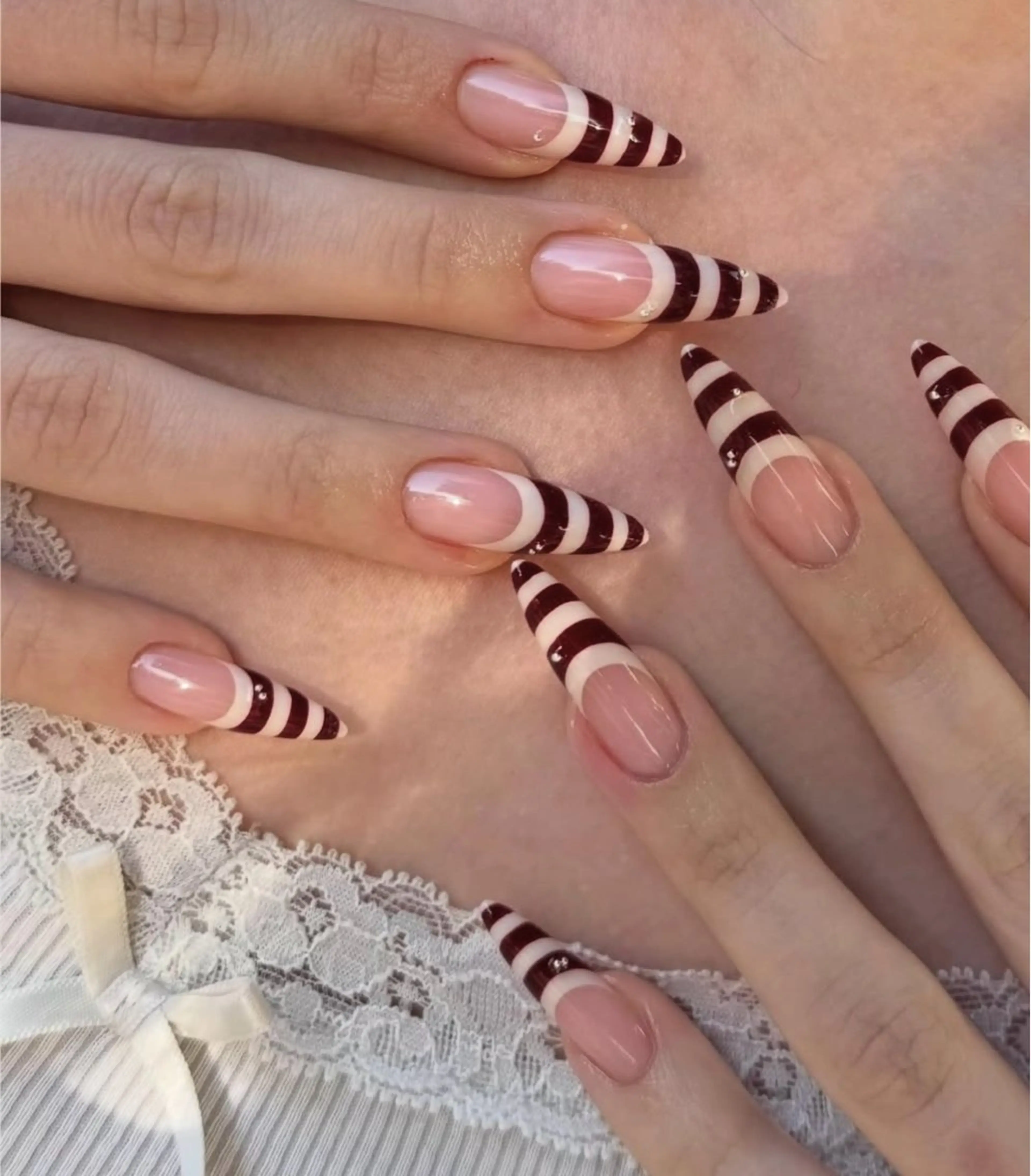 ネイル ハンドネイル NiJi Nailsのネイルデザイン