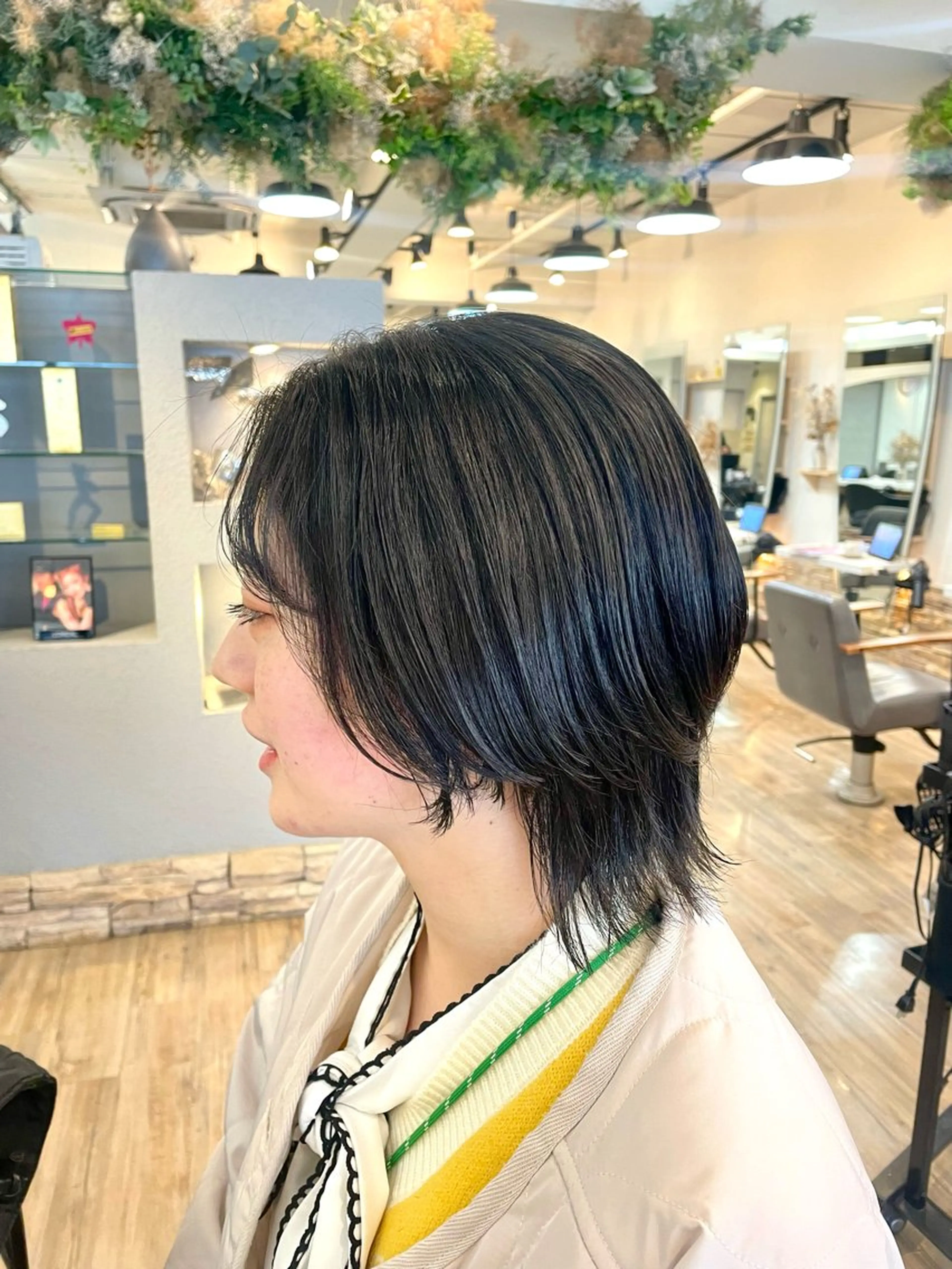 ショート ボブ ウルフカット カット 縮毛矯正 トリートメント VISAGE ba.sk 金子詩帆のヘアスタイル