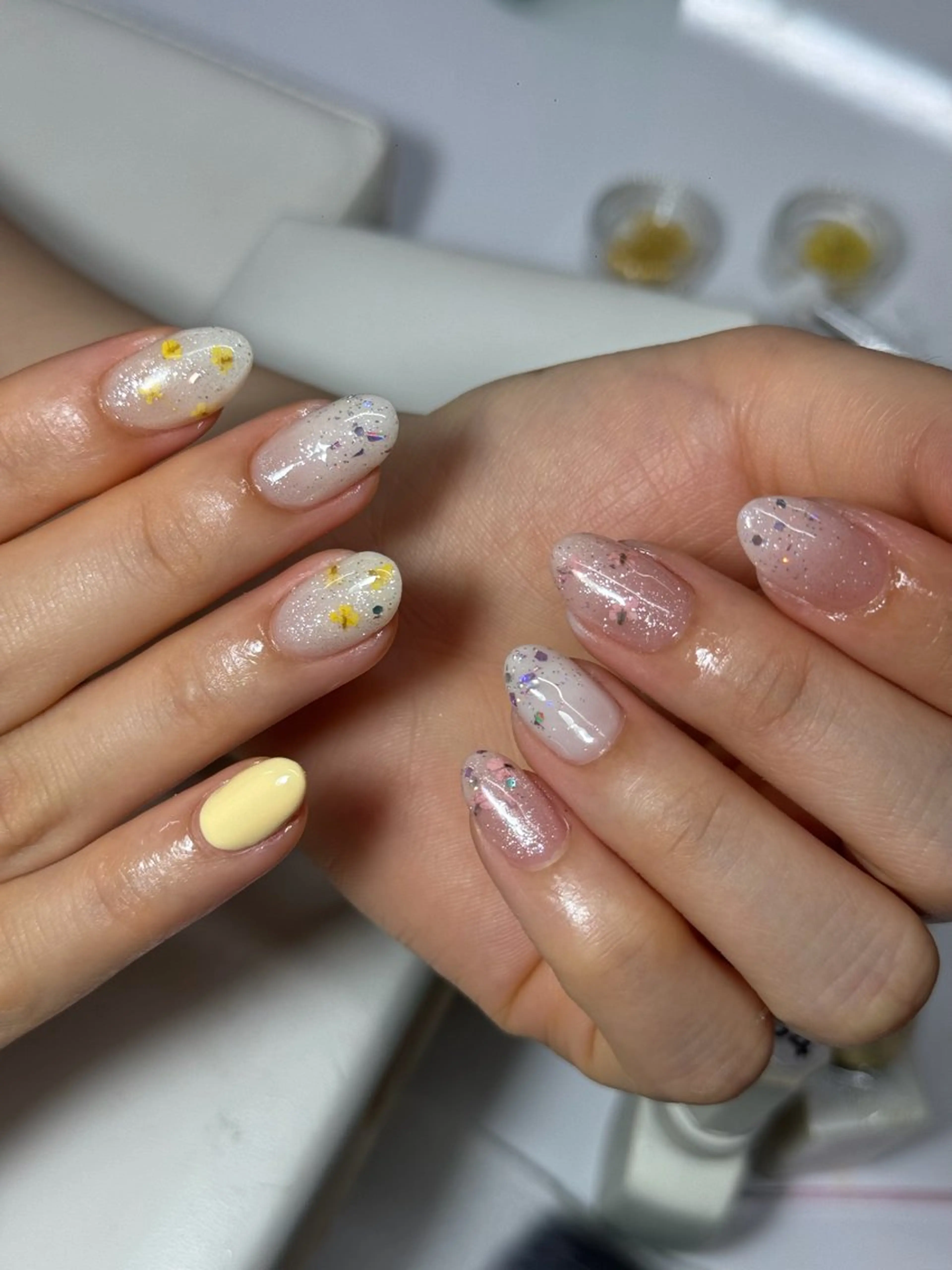 ネイル オーロラネイル ブルー チークネイル フットネイル フレンチネイル ハンドネイル Ema 大塚のネイルデザイン