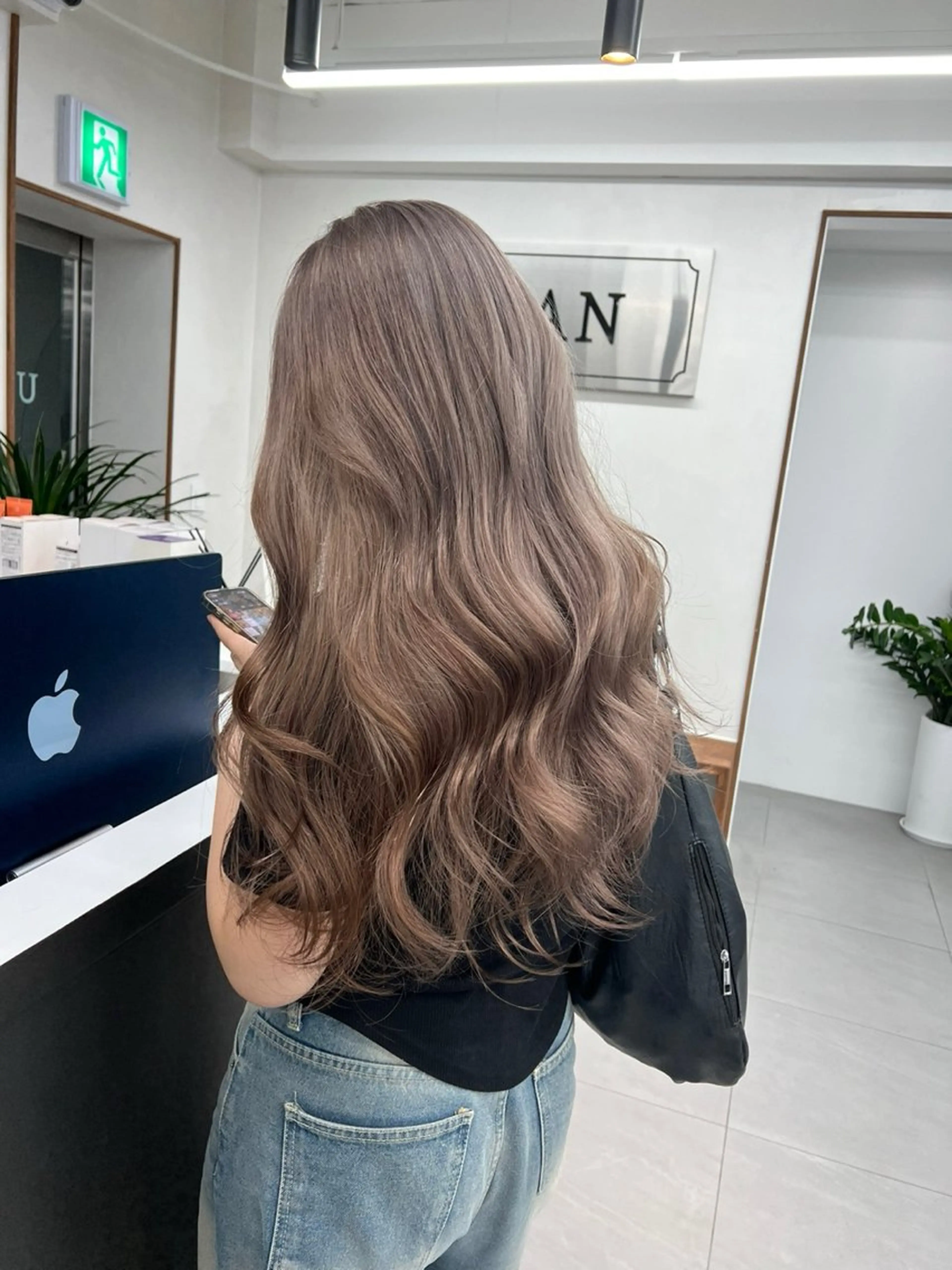 ロング 🎀韓国スリムタッキ 羽エクステ🎀kiiのヘアスタイル