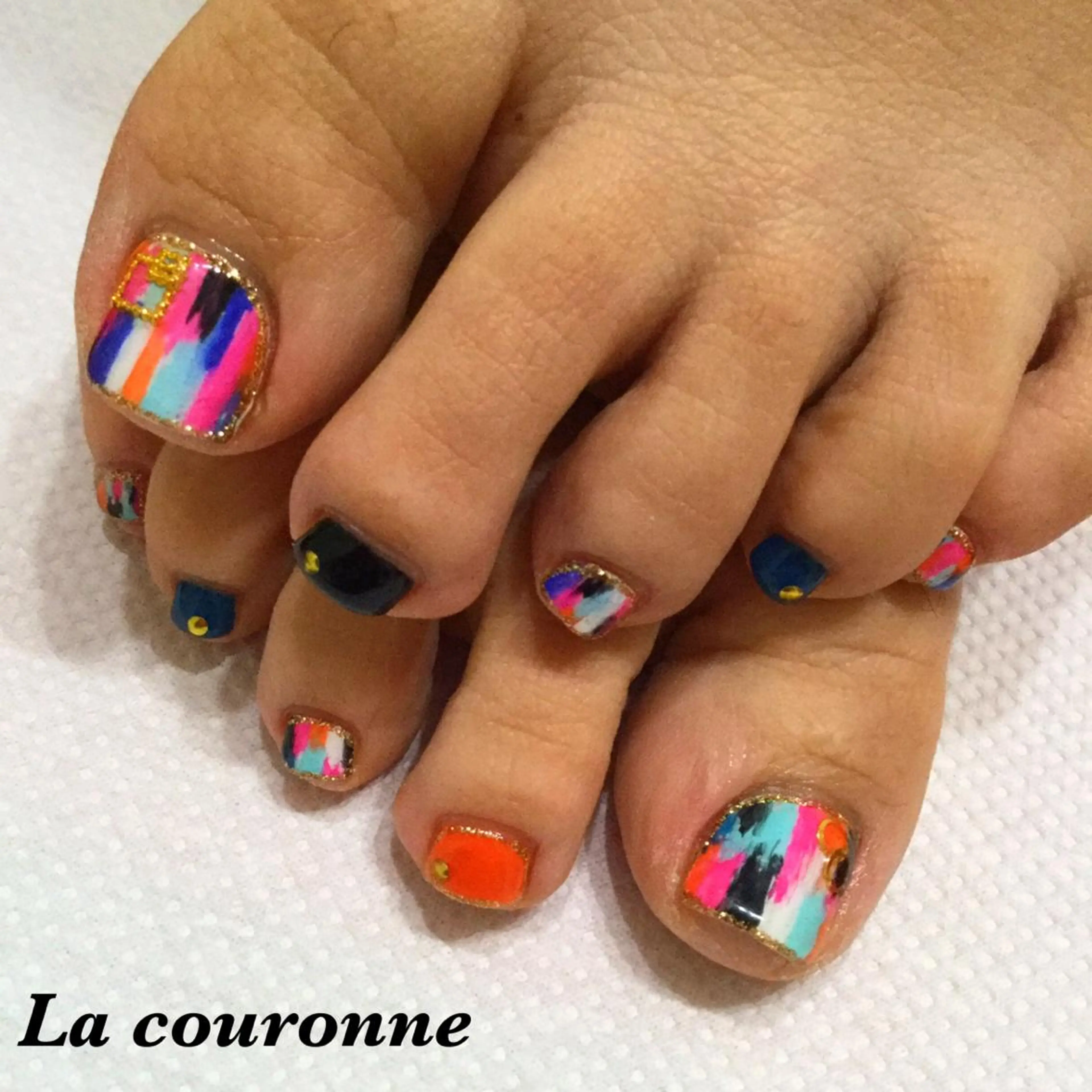 ネイル フットネイル Lacouronne NATSUMIのネイルデザイン