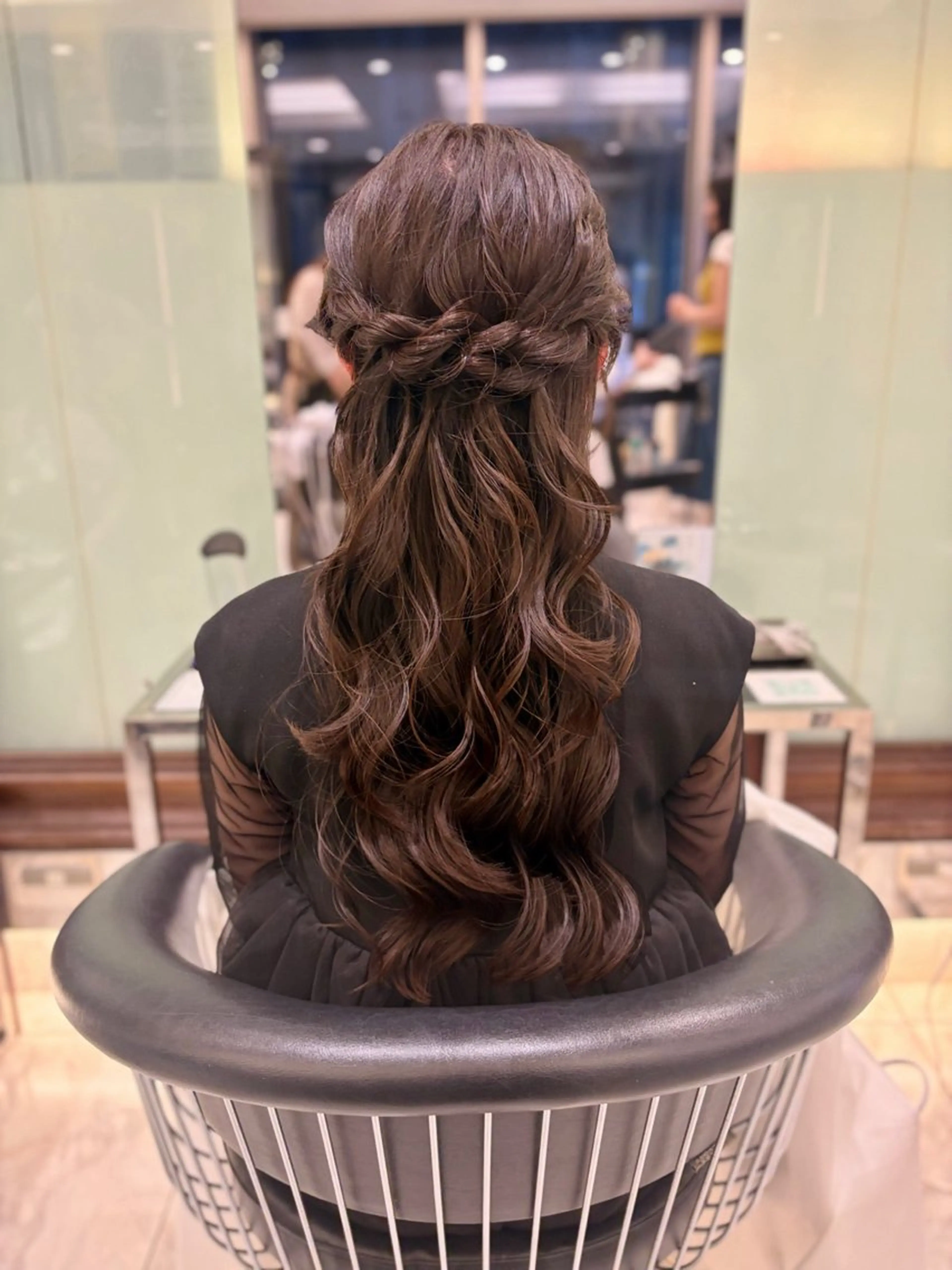 ヘアアレンジ ハーフアップ 結婚式・ブライダル ヘアセット 🌸銀座No.1パー マ🌸いでいあやのヘアスタイル