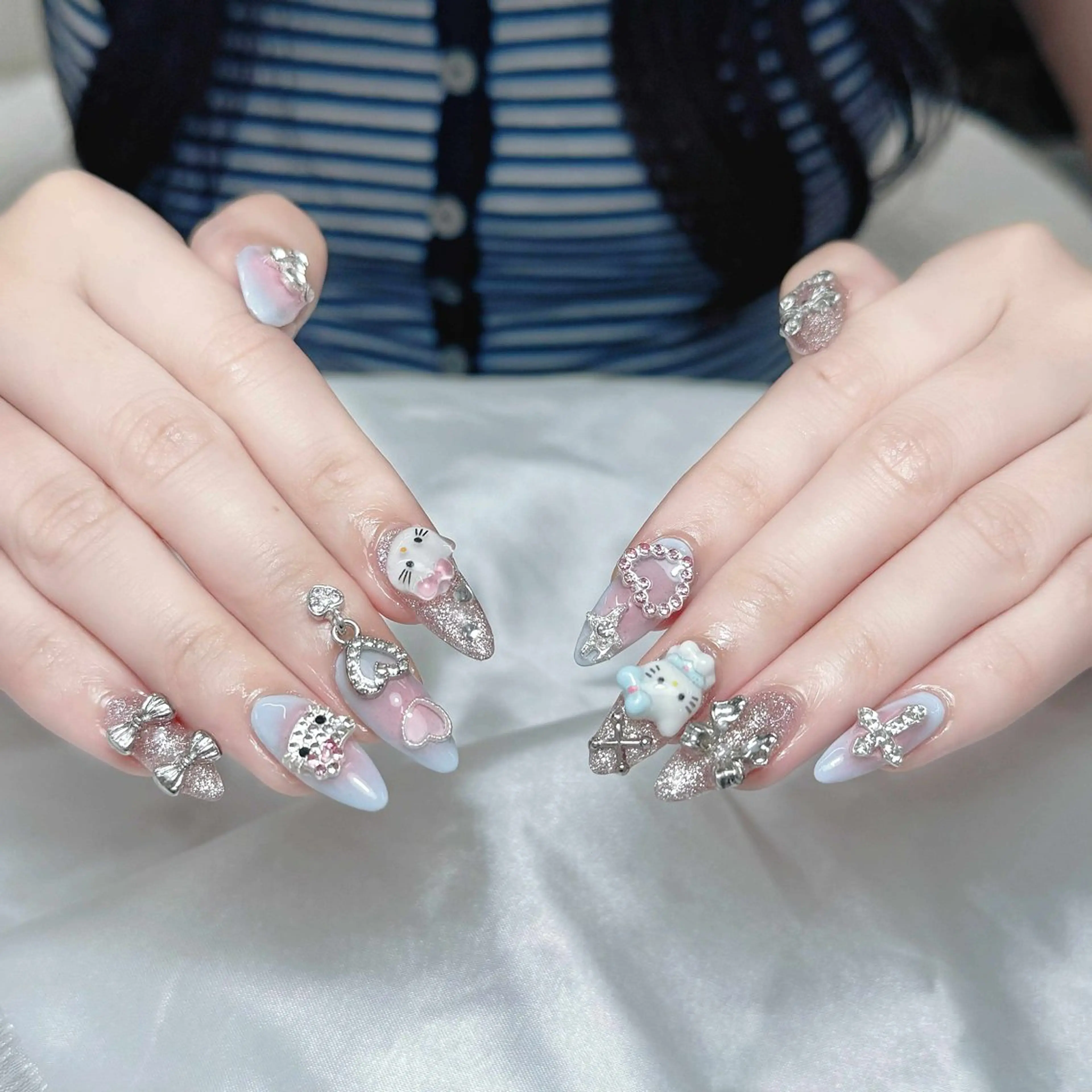 ネイル Nova Nail Salonのネイルデザイン