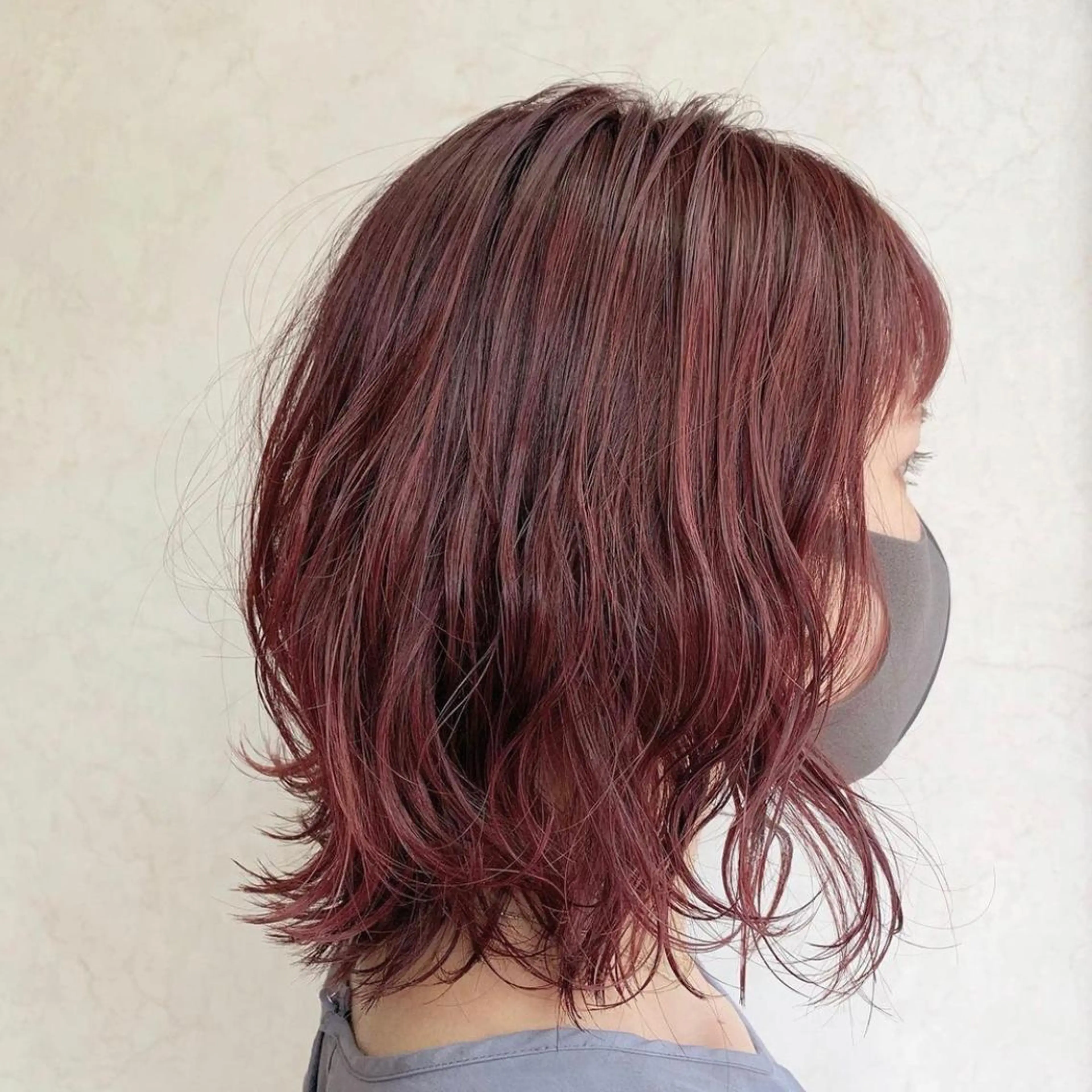 ミディアム カラー レッドカラー 韓国ヘア /男女☘️ 細江 美紅のヘアスタイル