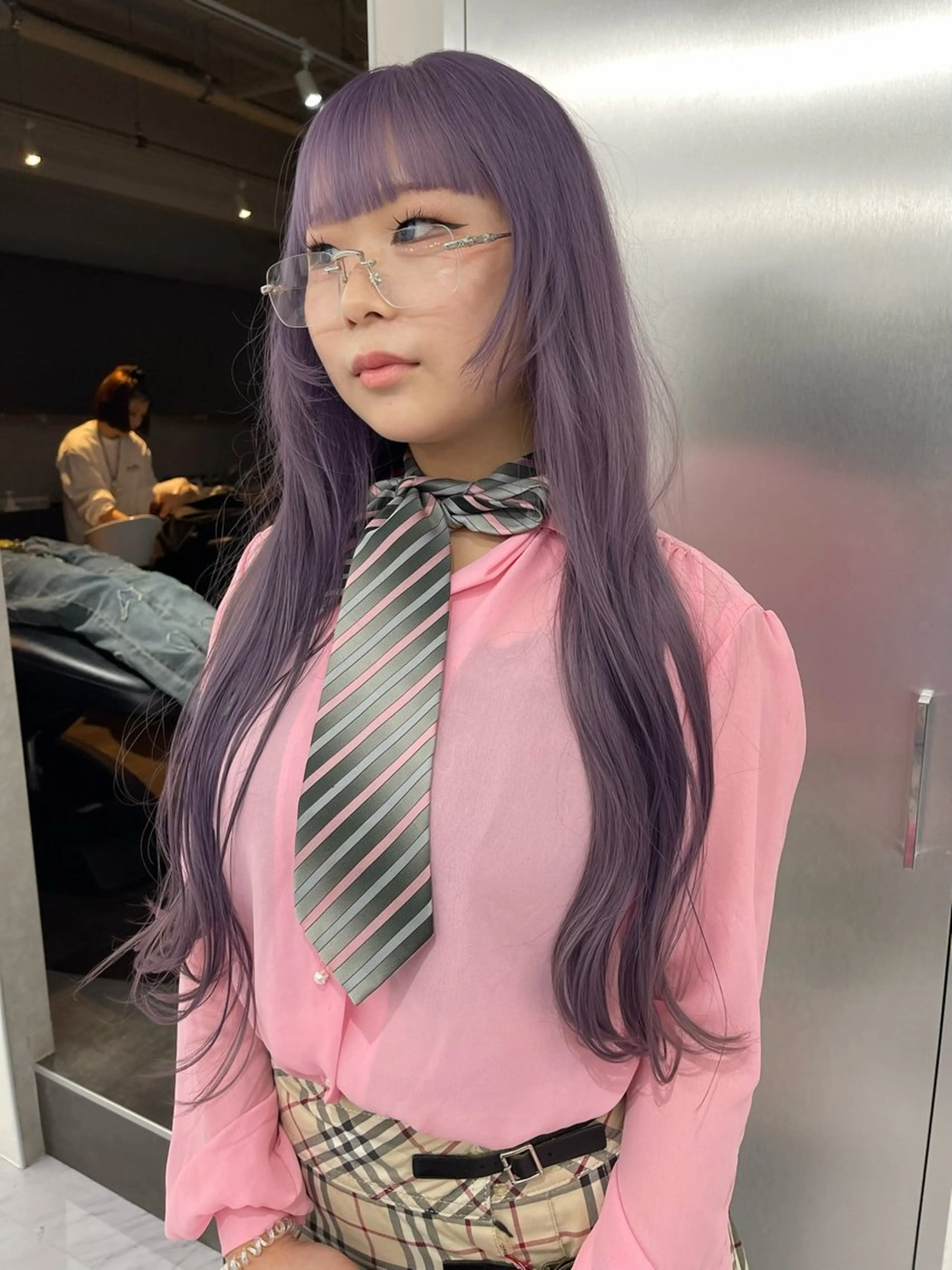 ロング カラー ベージュカラー ブリーチ ケアブリーチ デザインカラー ダブルカラー カット ヘアカラー トリートメント TATSUブリーチ/ ミルクティーベージュのヘアスタイル