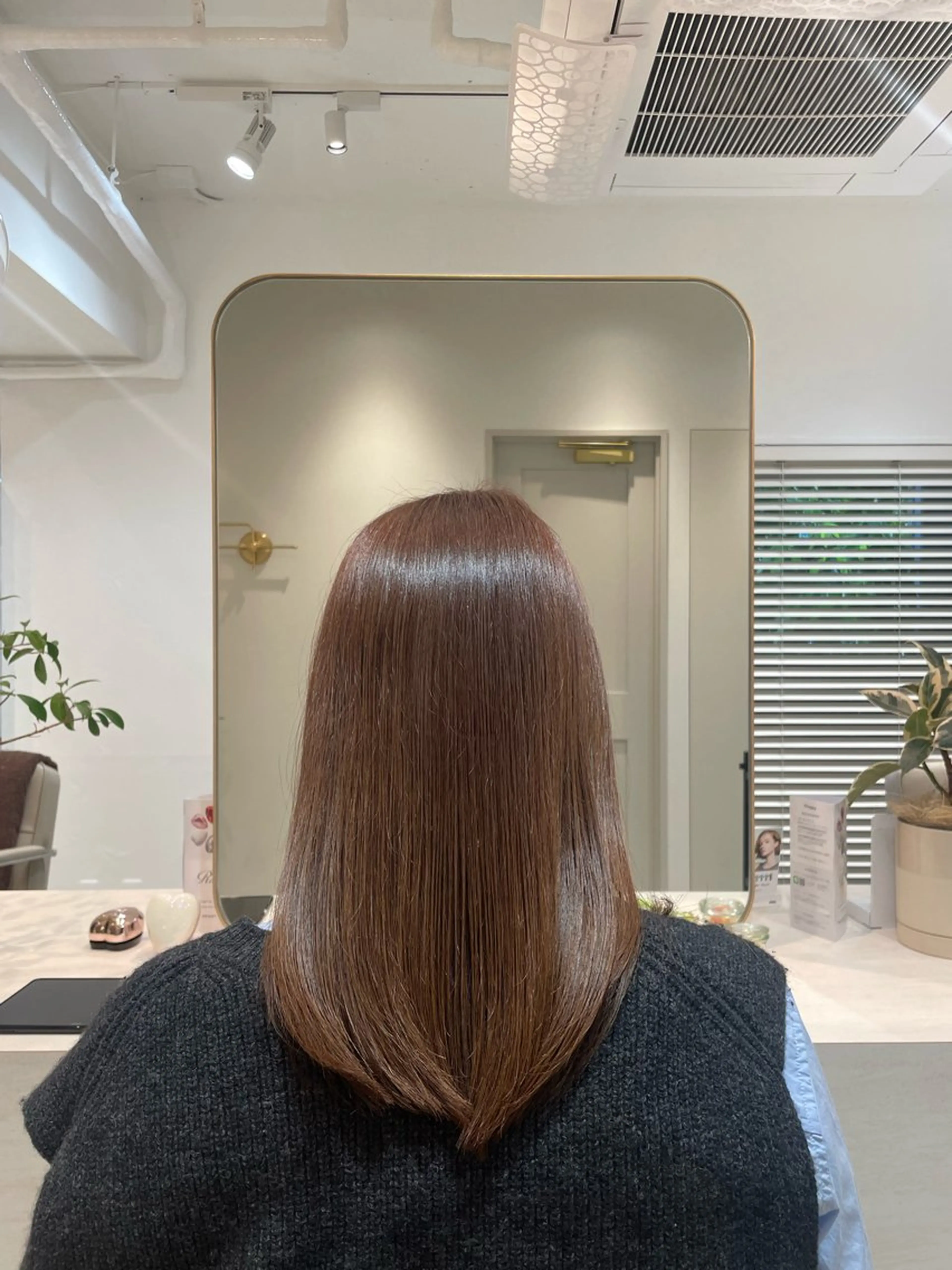 セミロング カラー 🤍恵比寿/透明感/ 小顔カット🤍アズサのヘアスタイル