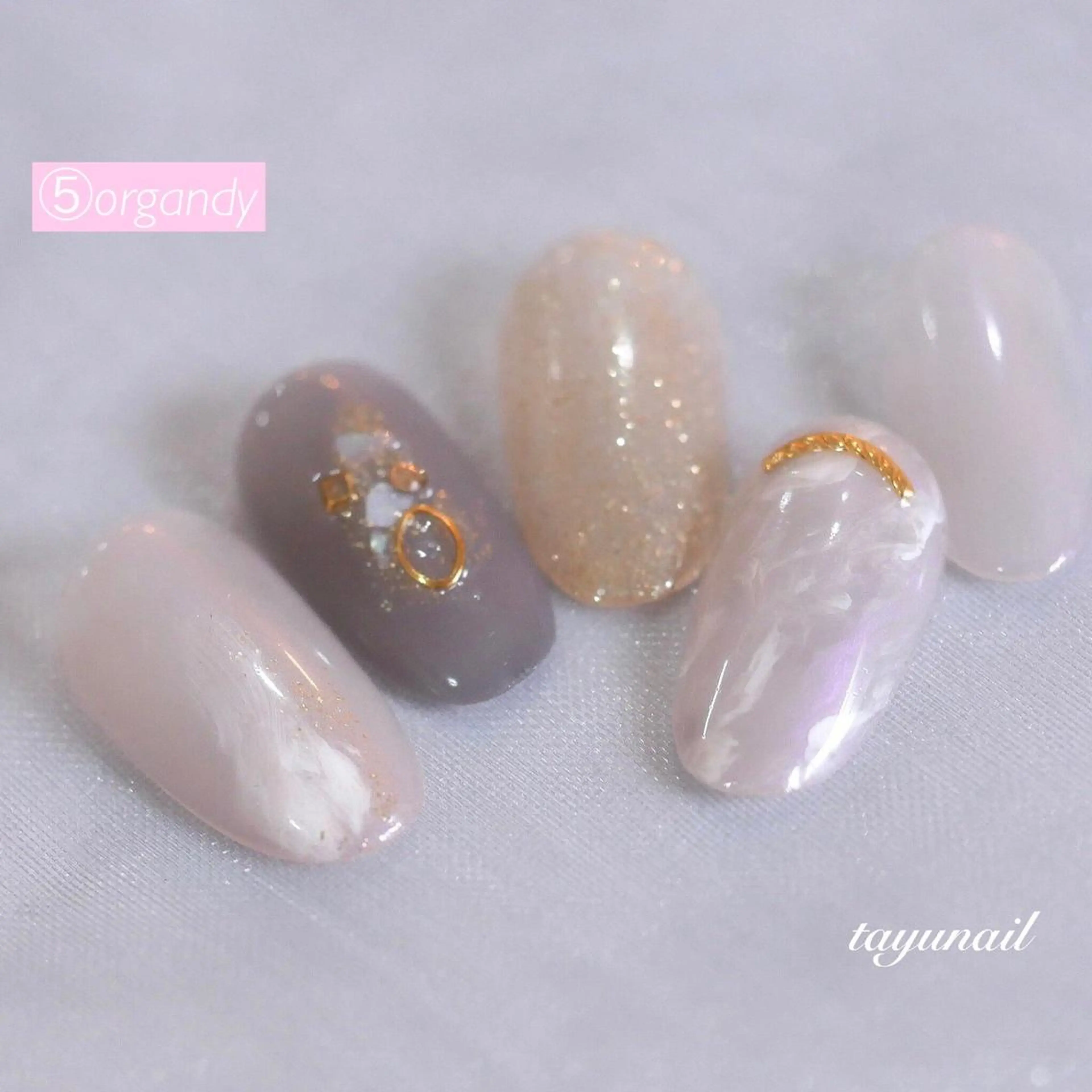 ネイル アートネイル ブルー フットネイル ジェルネイル ニュアンスネイル ネイルサロン 【たゆnail】のネイルデザイン
