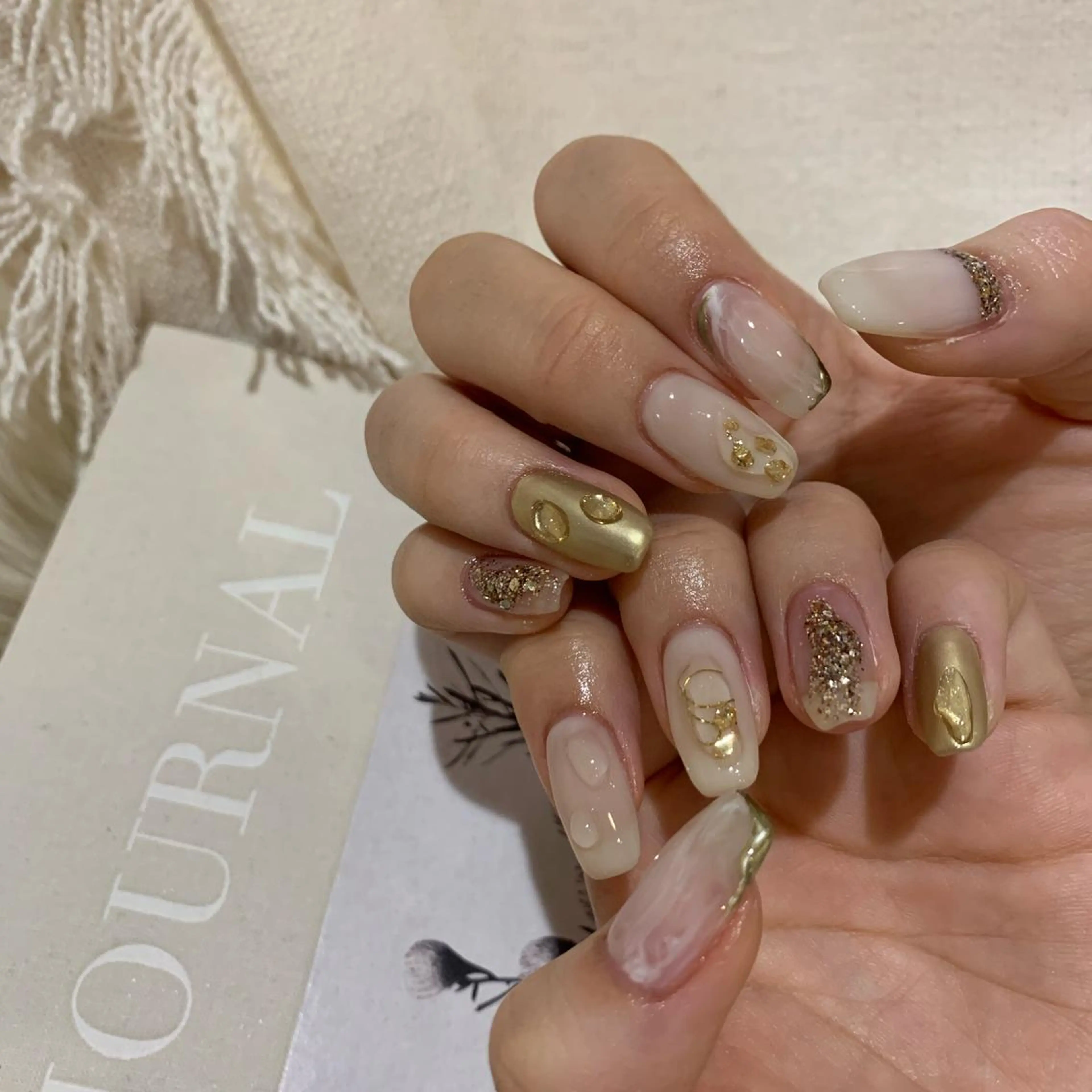 ショート カラー パーマ ヘアアレンジ キッズ ネイル マツエク・マツパ ＿i nails'のネイルデザイン