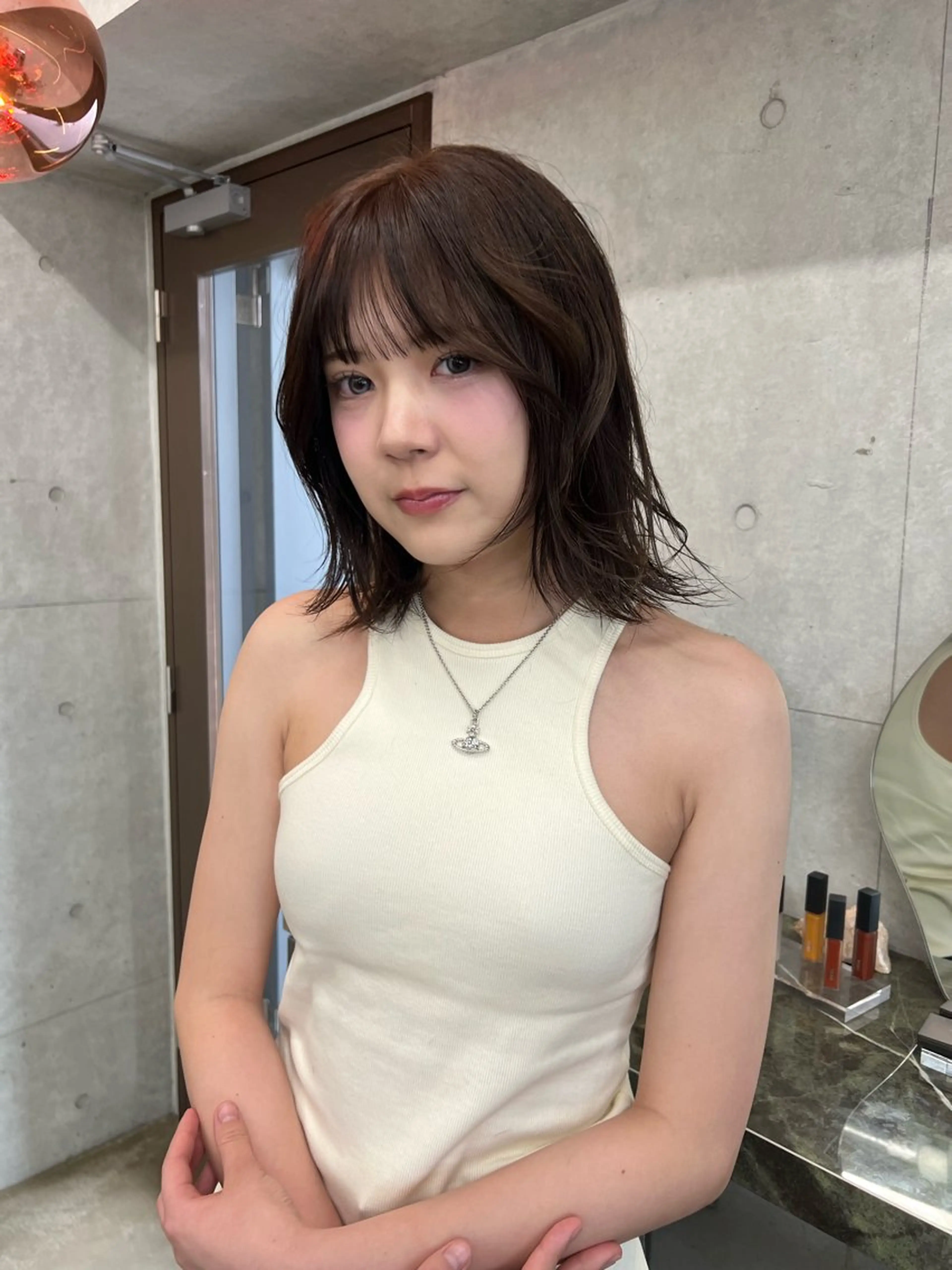 ミディアム カラー カット ヘアカラー ハイトーンカラー/ さらさのヘアスタイル