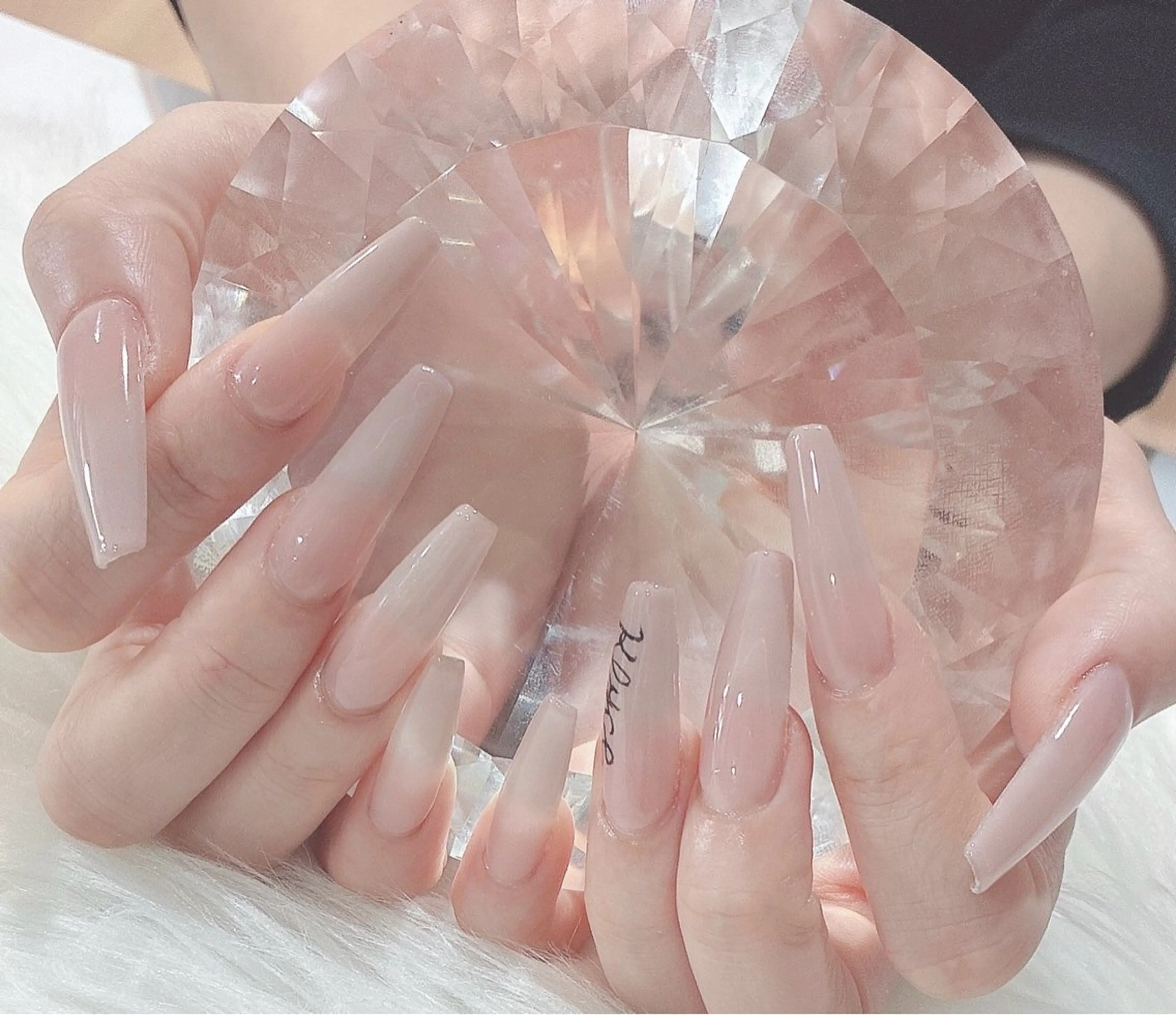 ネイル ハンドネイル LoaChaton kaeのネイルデザイン