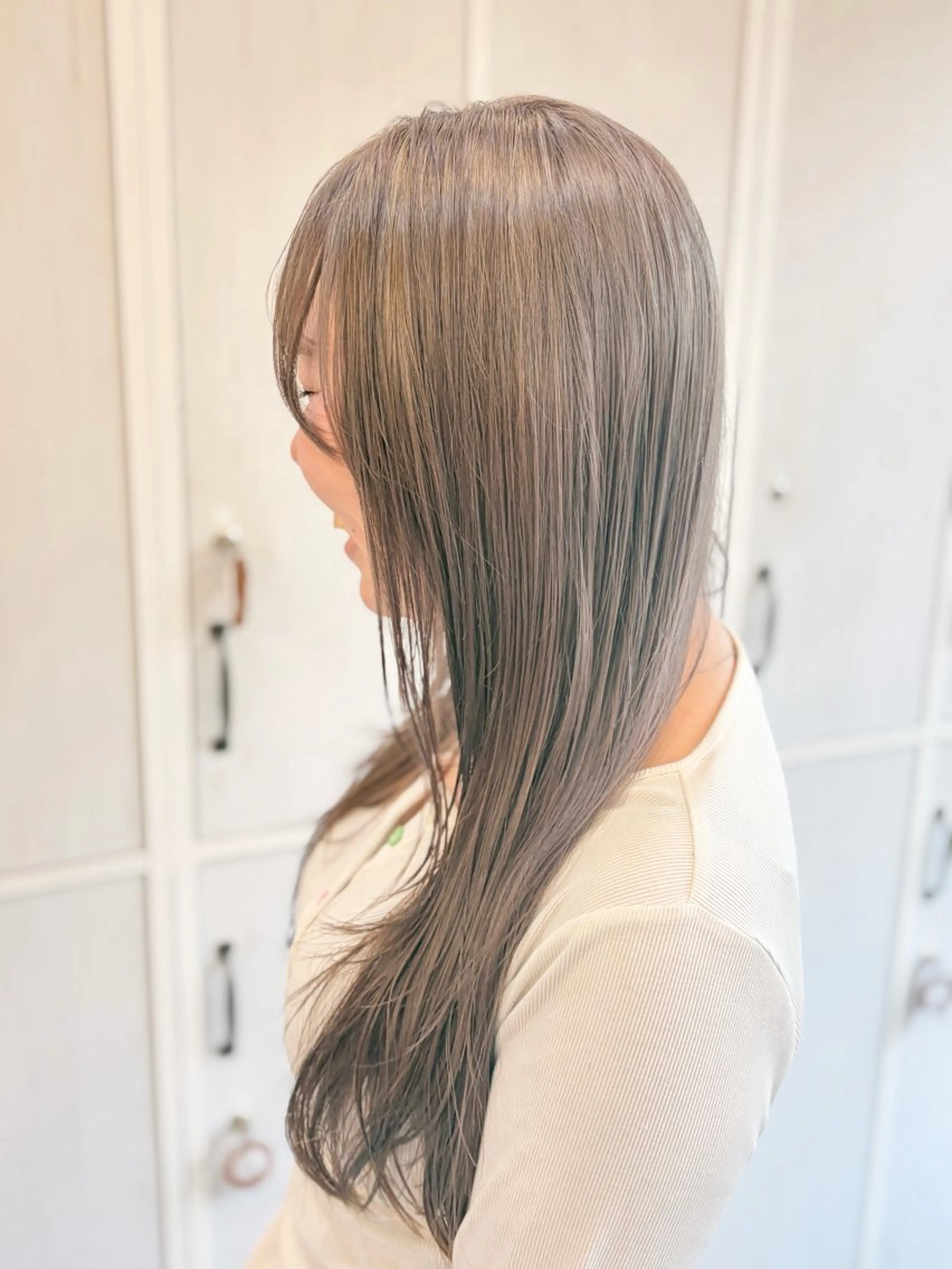 ロング カット ヘアカラー レイヤー/透けカラー ✨KANAのヘアスタイル